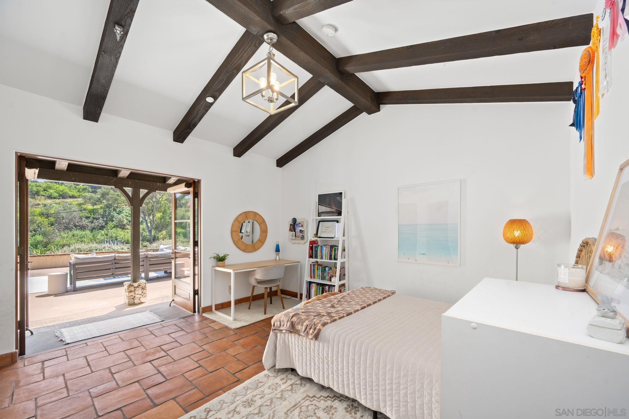 Detail Gallery Image 20 of 23 For 5616  La Sencilla, Rancho Santa Fe,  CA 92067 - 4 Beds | 5/1 Baths