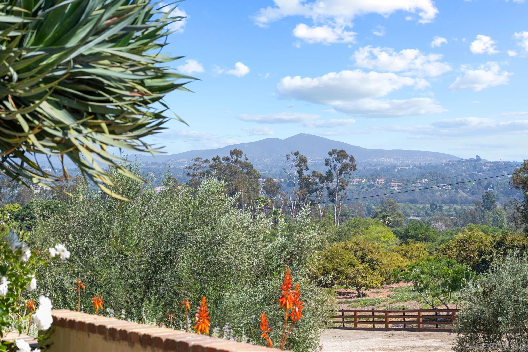 Detail Gallery Image 23 of 23 For 5616  La Sencilla, Rancho Santa Fe,  CA 92067 - 4 Beds | 5/1 Baths