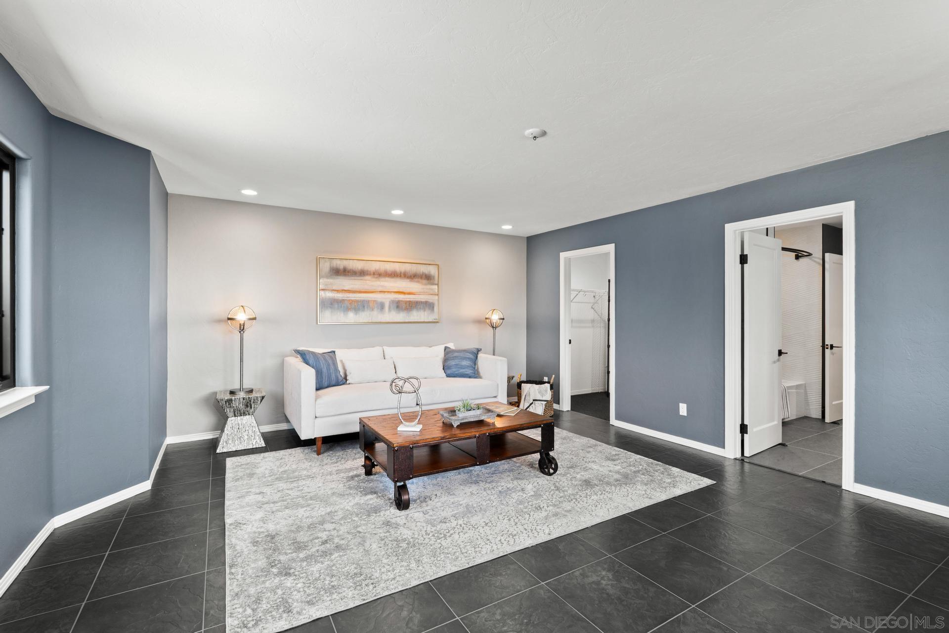 Detail Gallery Image 16 of 22 For 1695  Neale St, San Diego,  CA 92103 - 3 Beds | 2/1 Baths