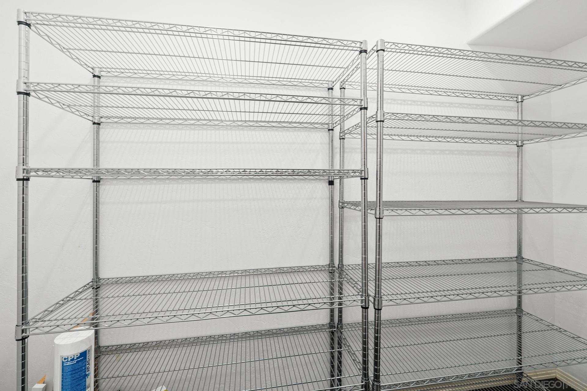 Detail Gallery Image 20 of 22 For 1695  Neale St, San Diego,  CA 92103 - 3 Beds | 2/1 Baths