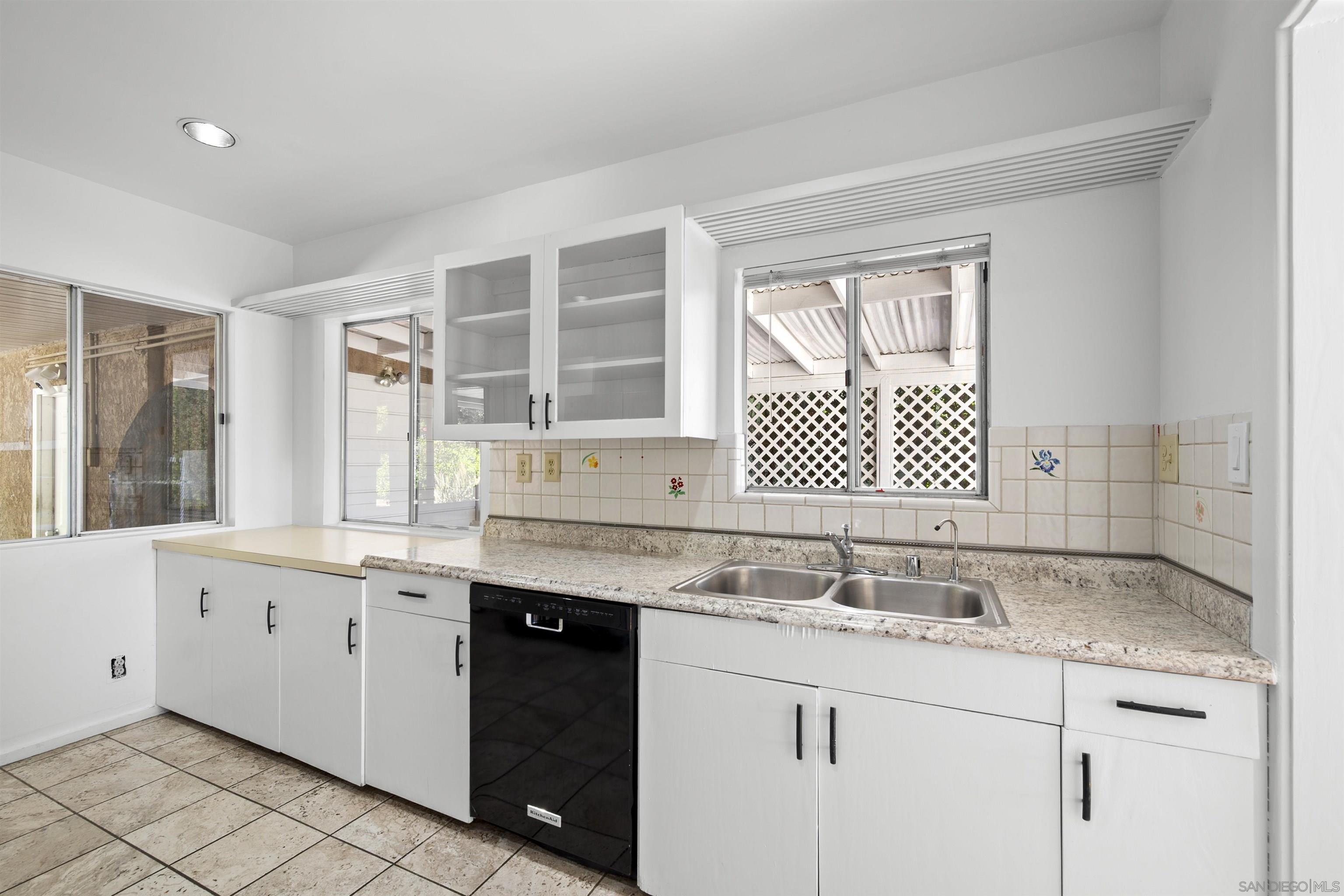 Detail Gallery Image 16 of 57 For 3527  Mississippi St, San Diego,  CA 92104 - 3 Beds | 1 Baths