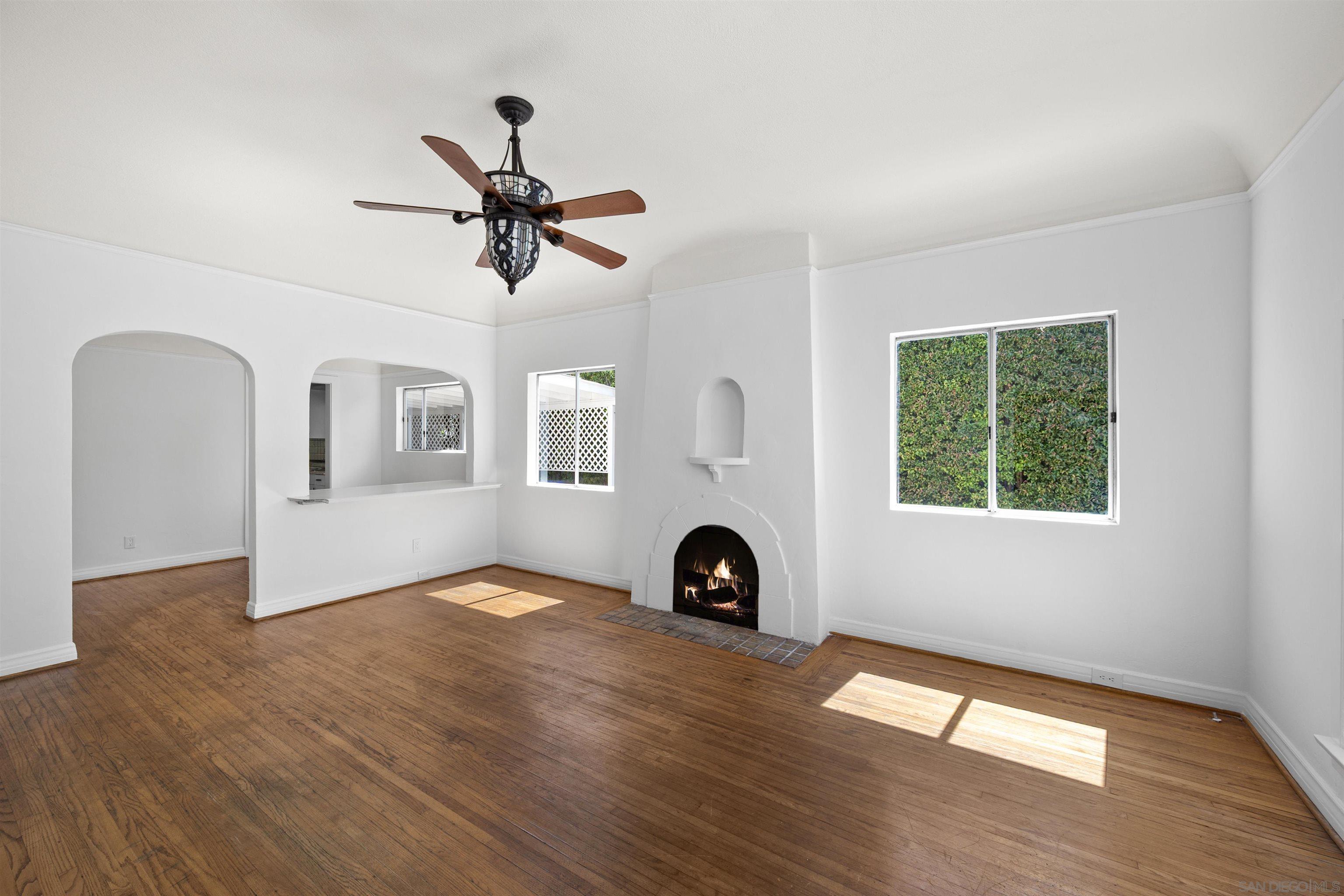 Detail Gallery Image 3 of 57 For 3527  Mississippi St, San Diego,  CA 92104 - 3 Beds | 1 Baths