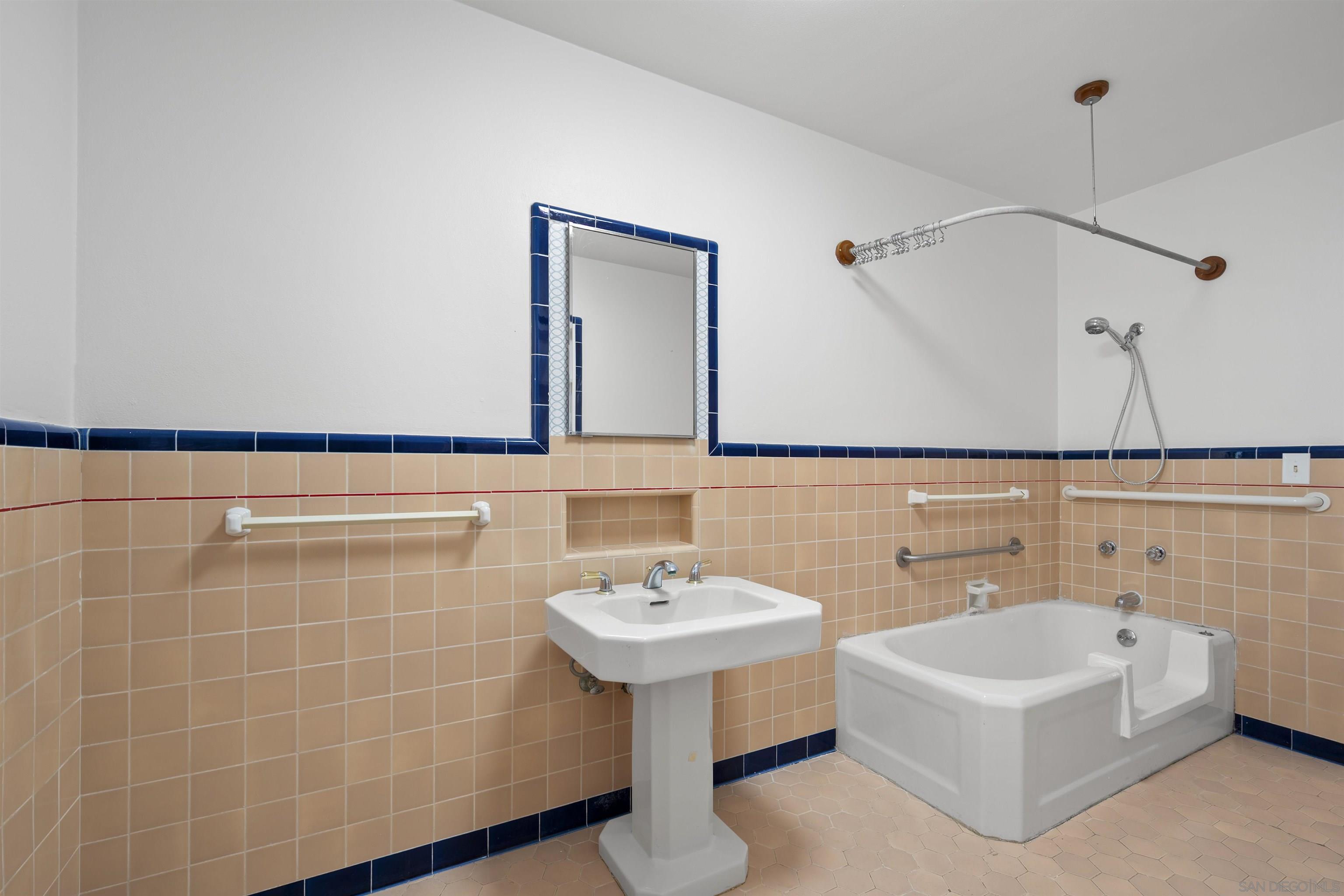 Detail Gallery Image 24 of 57 For 3527  Mississippi St, San Diego,  CA 92104 - 3 Beds | 1 Baths