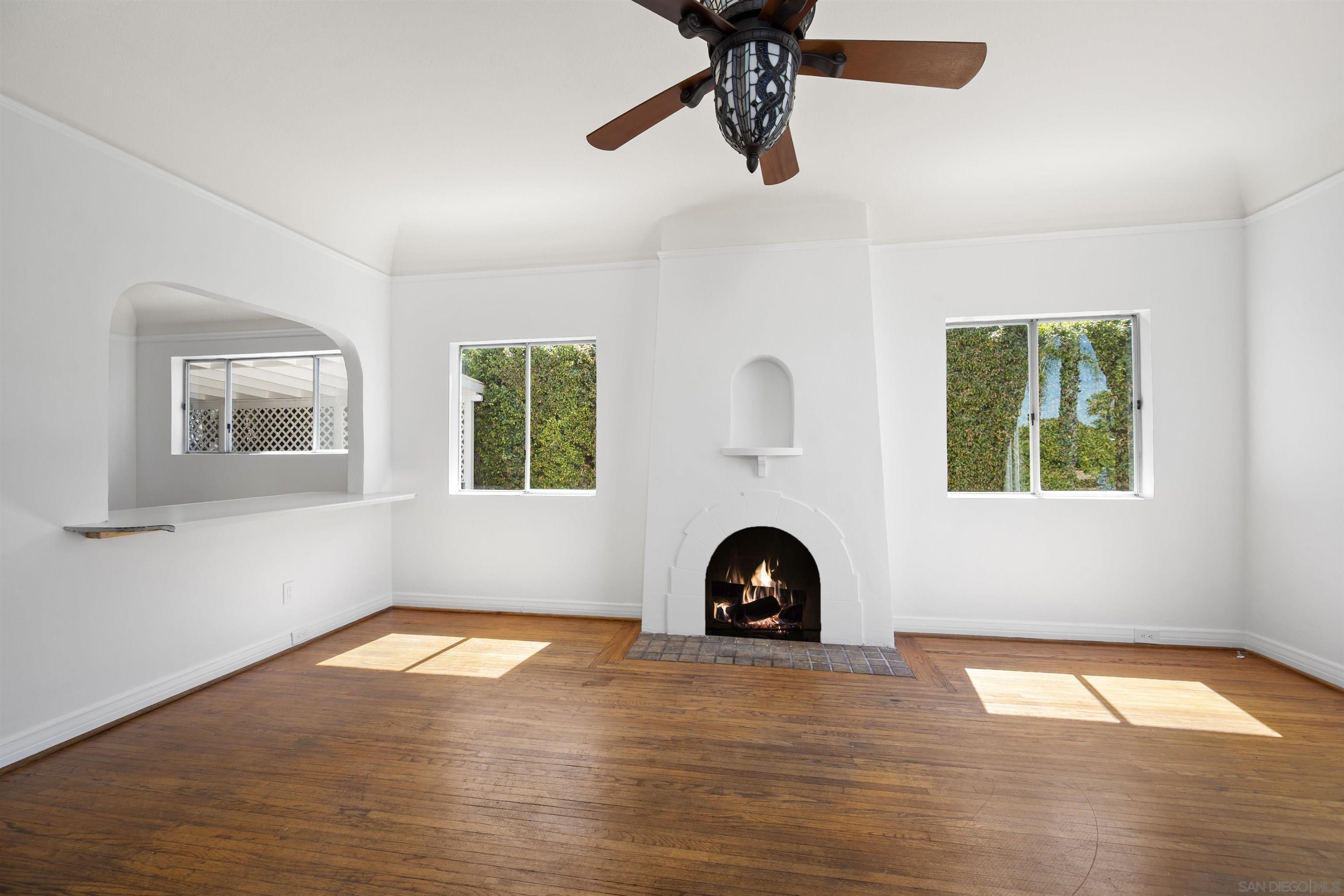 Detail Gallery Image 5 of 57 For 3527  Mississippi St, San Diego,  CA 92104 - 3 Beds | 1 Baths