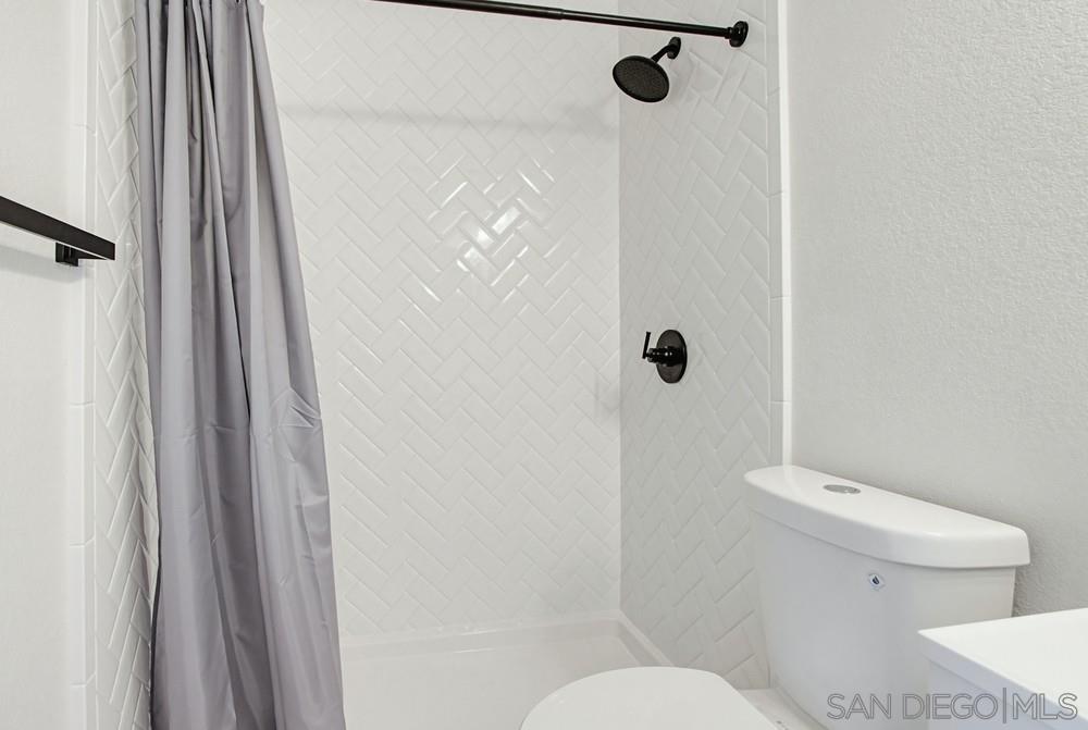 Detail Gallery Image 15 of 35 For 32024  Del Cielo Oeste  #19,  Bonsall,  CA 92003 - 2 Beds | 2 Baths