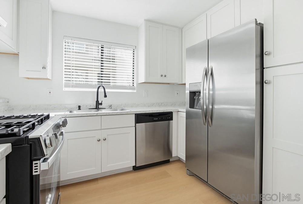 Detail Gallery Image 3 of 35 For 32024  Del Cielo Oeste  #19,  Bonsall,  CA 92003 - 2 Beds | 2 Baths