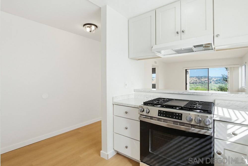 Detail Gallery Image 4 of 35 For 32024  Del Cielo Oeste  #19,  Bonsall,  CA 92003 - 2 Beds | 2 Baths