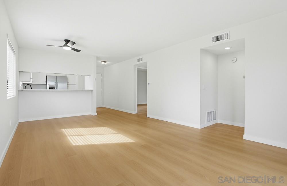 Detail Gallery Image 7 of 35 For 32024  Del Cielo Oeste  #19,  Bonsall,  CA 92003 - 2 Beds | 2 Baths