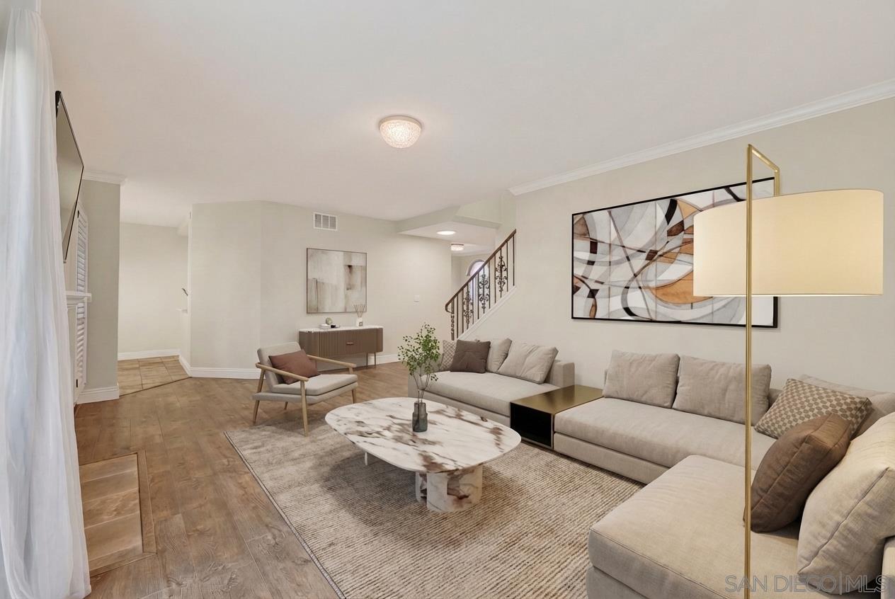 Detail Gallery Image 13 of 69 For 12242  Paseo Lucido  B, San Diego,  CA 92128 - 4 Beds | 3 Baths