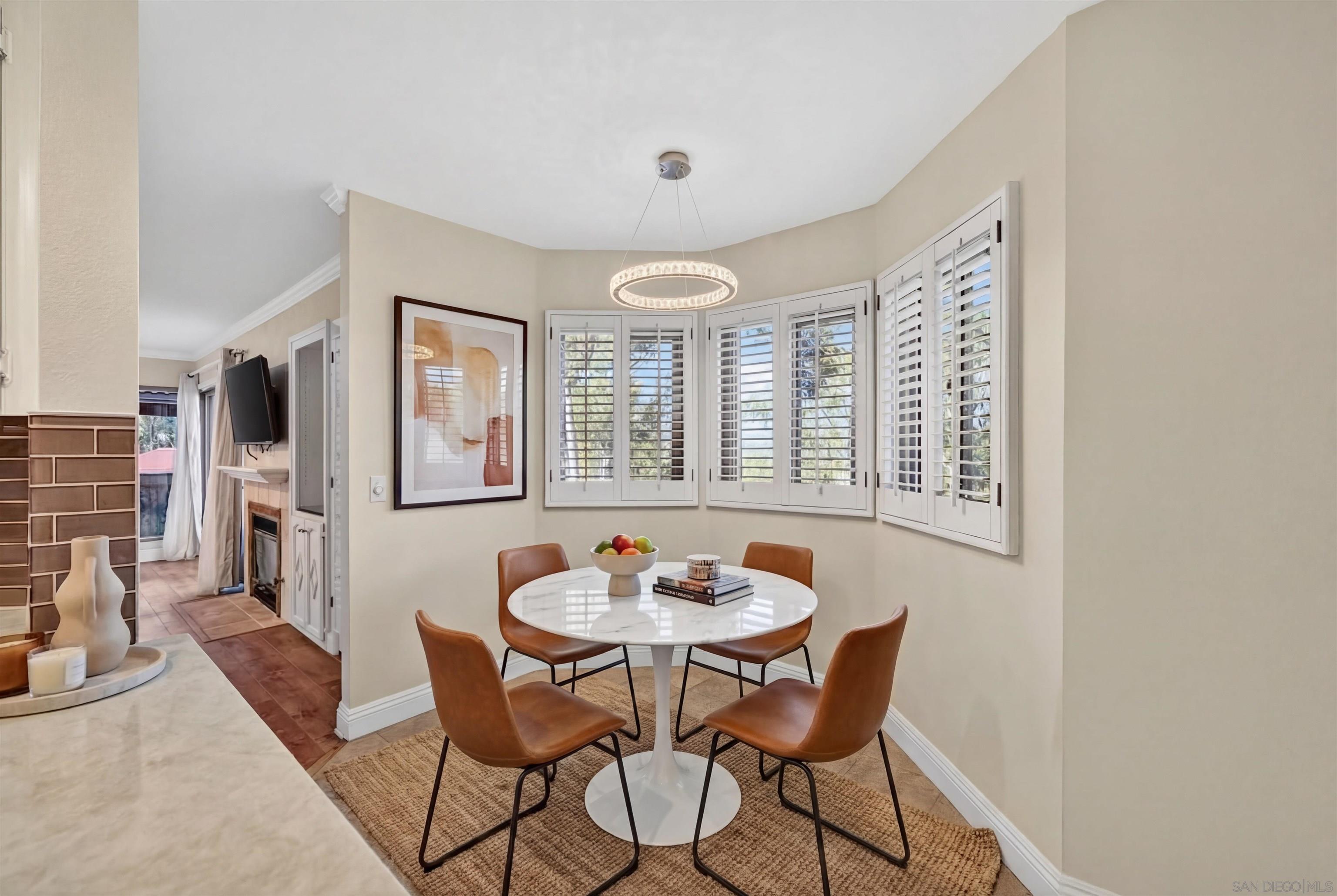 Detail Gallery Image 23 of 69 For 12242  Paseo Lucido  B, San Diego,  CA 92128 - 4 Beds | 3 Baths