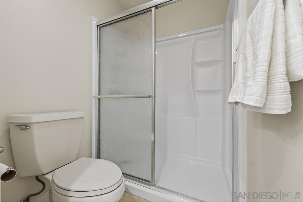 Detail Gallery Image 28 of 69 For 12242  Paseo Lucido  B, San Diego,  CA 92128 - 4 Beds | 3 Baths