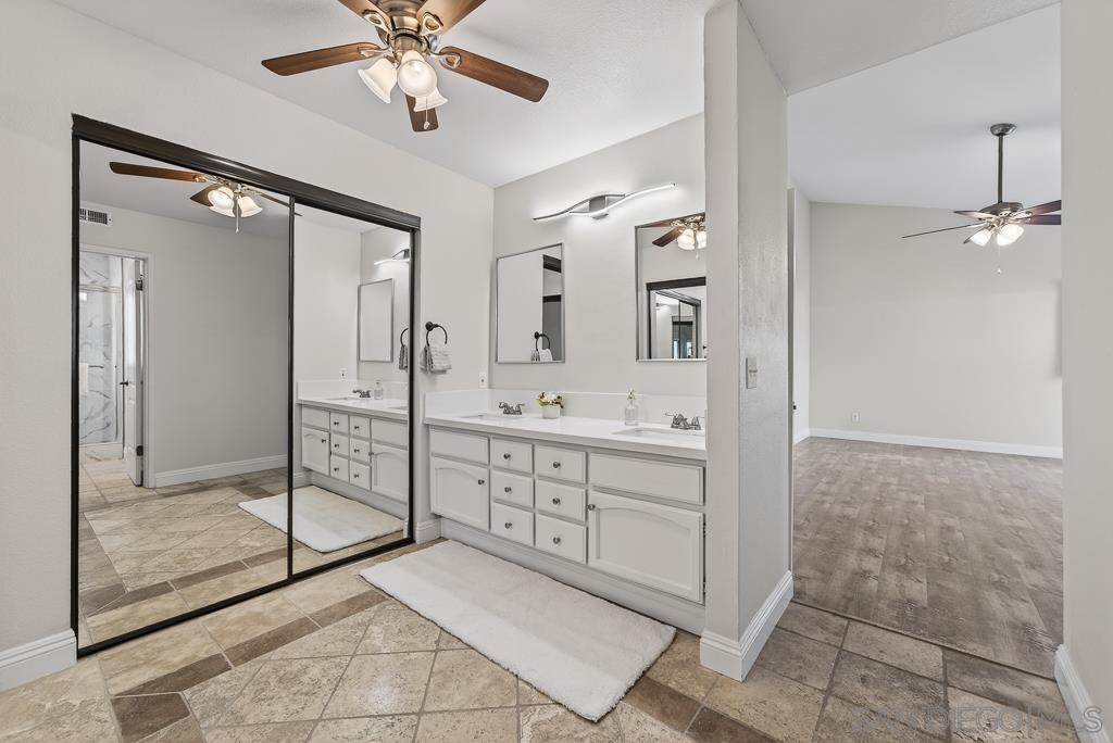 Detail Gallery Image 37 of 69 For 12242  Paseo Lucido  B, San Diego,  CA 92128 - 4 Beds | 3 Baths