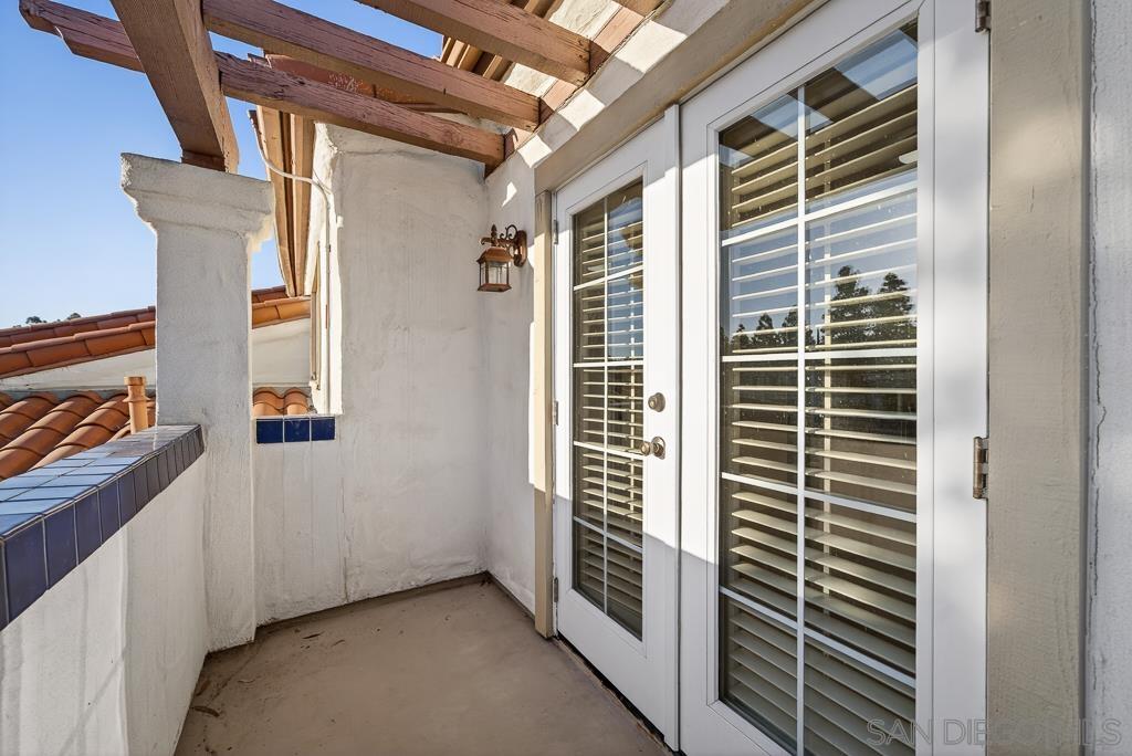 Detail Gallery Image 46 of 69 For 12242  Paseo Lucido  B, San Diego,  CA 92128 - 4 Beds | 3 Baths