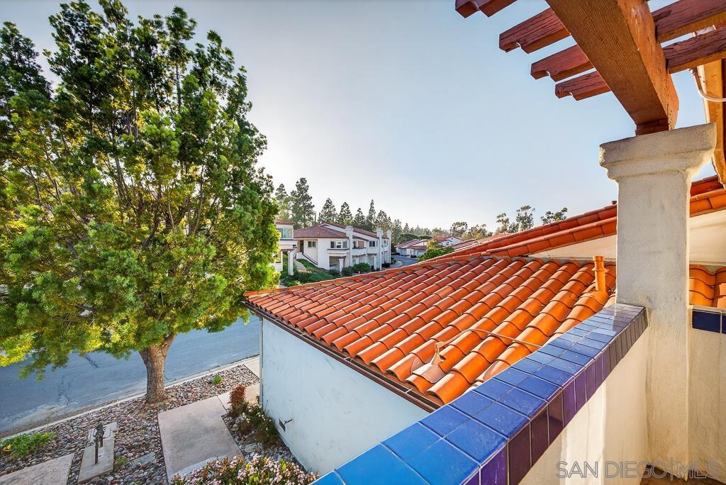 Detail Gallery Image 47 of 69 For 12242  Paseo Lucido  B, San Diego,  CA 92128 - 4 Beds | 3 Baths