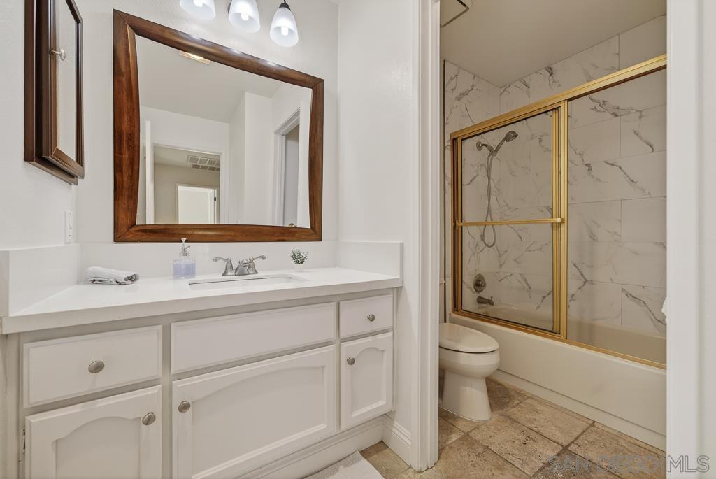 Detail Gallery Image 49 of 69 For 12242  Paseo Lucido  B, San Diego,  CA 92128 - 4 Beds | 3 Baths