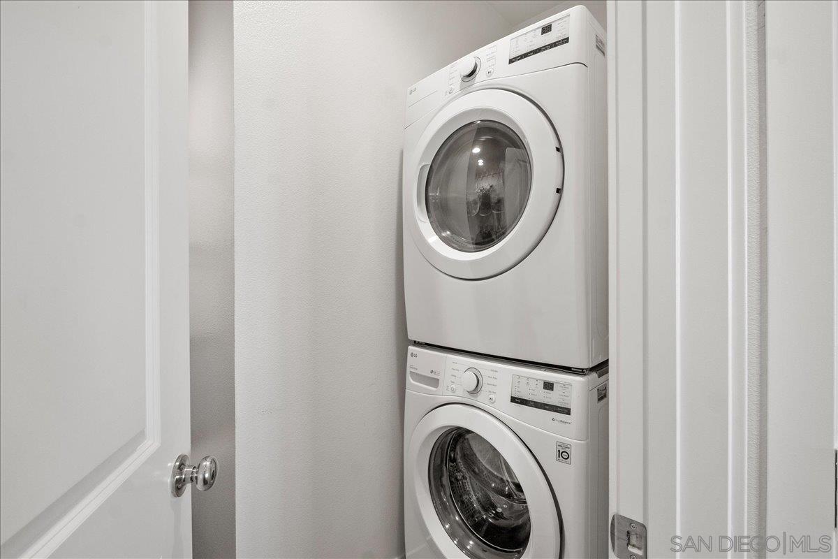 Detail Gallery Image 19 of 45 For 328  Paddle Ct, Santee,  CA 92071 - 3 Beds | 2/2 Baths