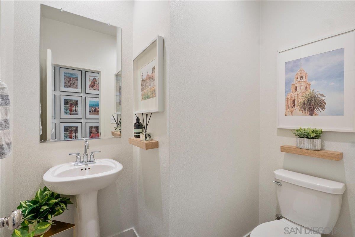 Detail Gallery Image 23 of 45 For 328  Paddle Ct, Santee,  CA 92071 - 3 Beds | 2/2 Baths