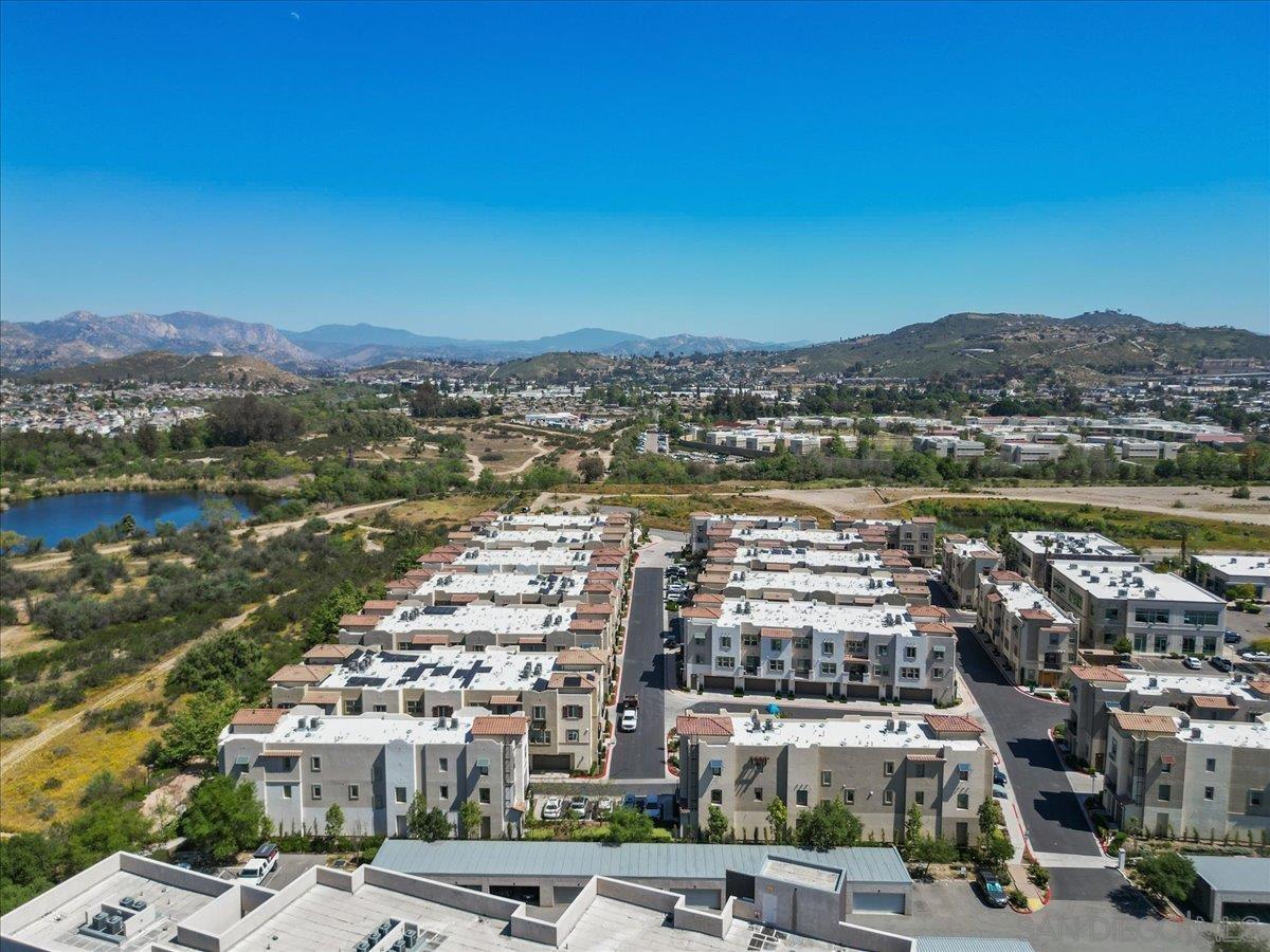 Detail Gallery Image 35 of 45 For 328  Paddle Ct, Santee,  CA 92071 - 3 Beds | 2/2 Baths