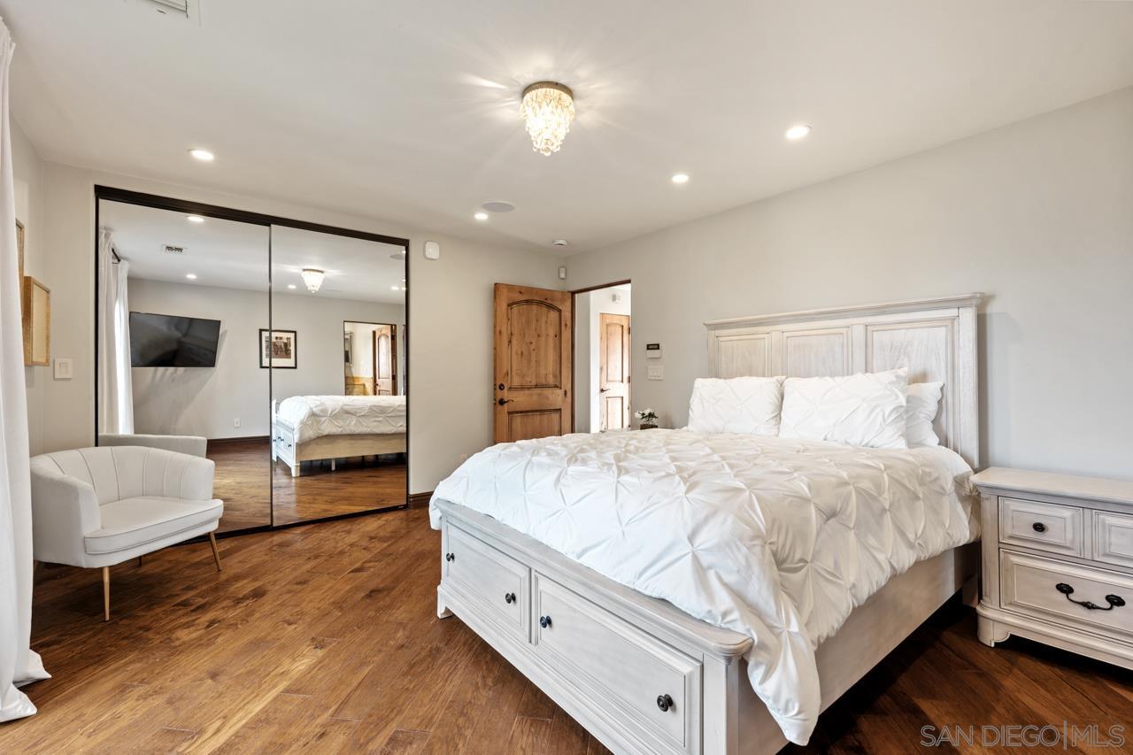 Detail Gallery Image 54 of 75 For 7964  Prospect Place, La Jolla,  CA 92037 - 5 Beds | 3/1 Baths