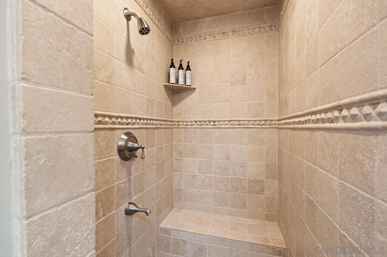 Detail Gallery Image 64 of 75 For 7964  Prospect Place, La Jolla,  CA 92037 - 5 Beds | 3/1 Baths