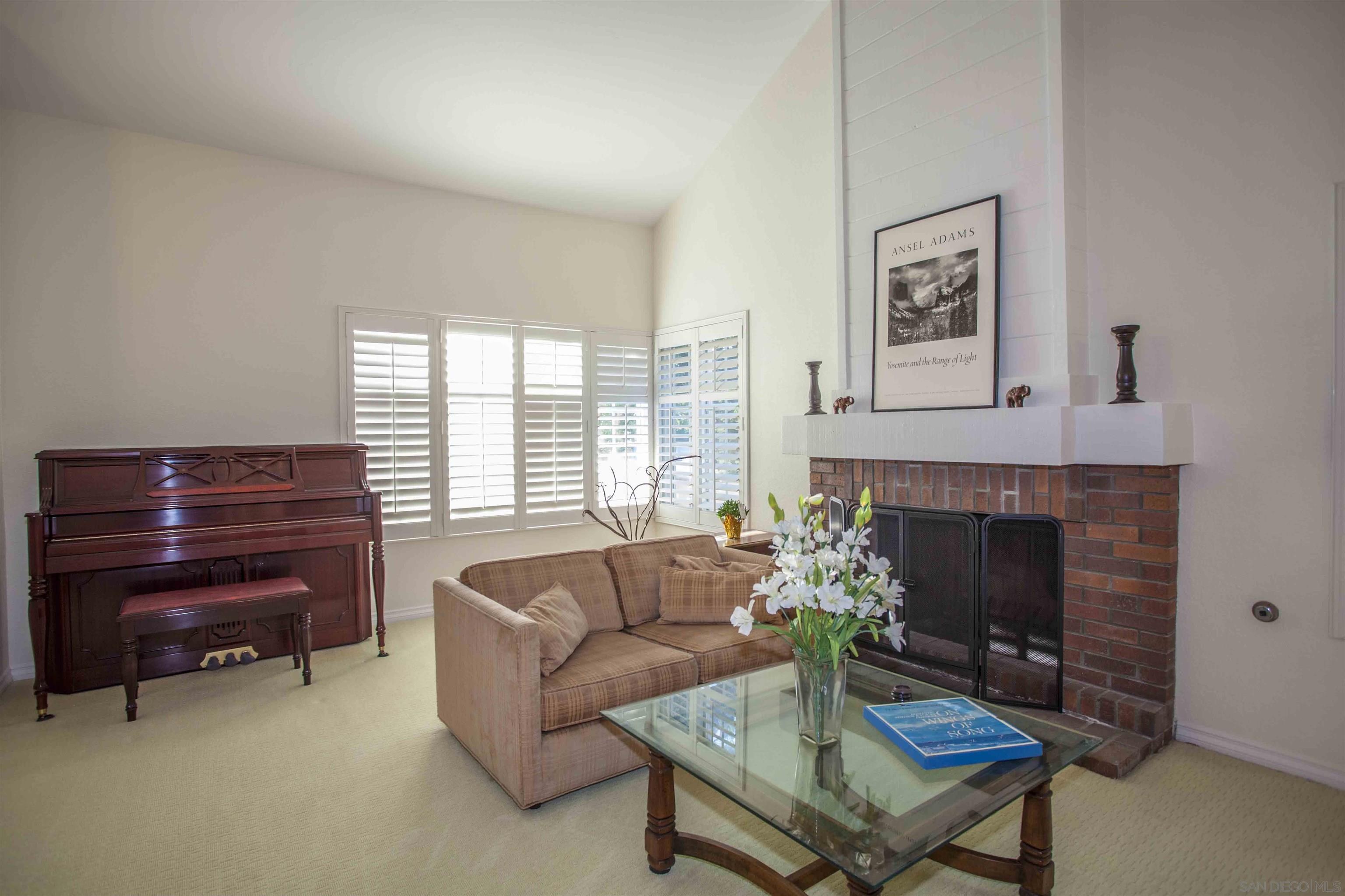 Detail Gallery Image 19 of 56 For 13449  Appalachian, San Diego,  CA 92129 - 5 Beds | 2/1 Baths