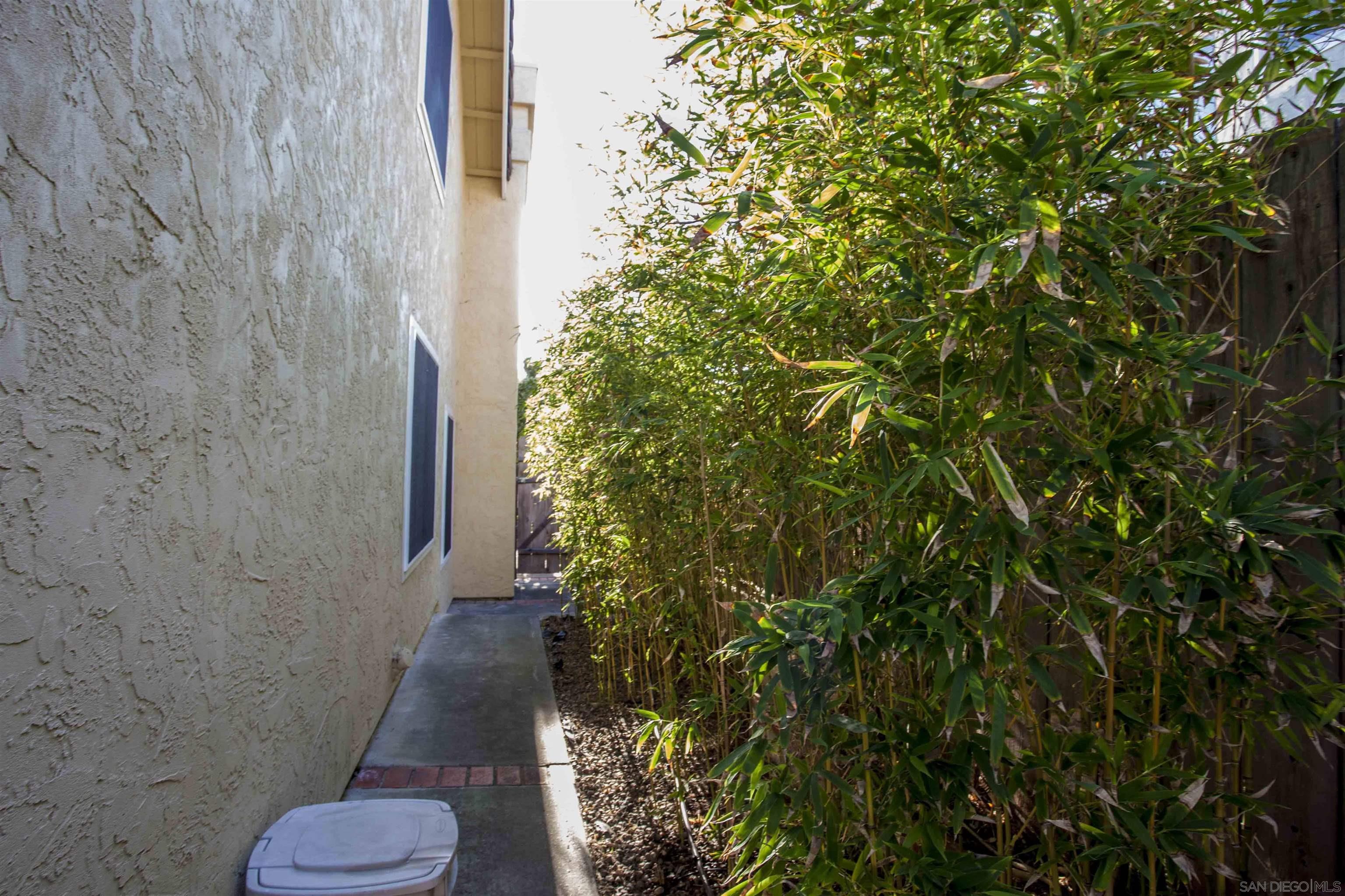 Detail Gallery Image 49 of 56 For 13449  Appalachian, San Diego,  CA 92129 - 5 Beds | 2/1 Baths