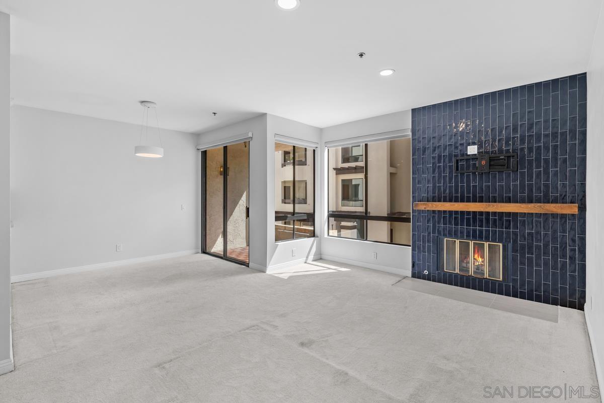 Detail Gallery Image 2 of 24 For 5845  Friars  #1201,  San Diego,  CA 92110 - 3 Beds | 2 Baths