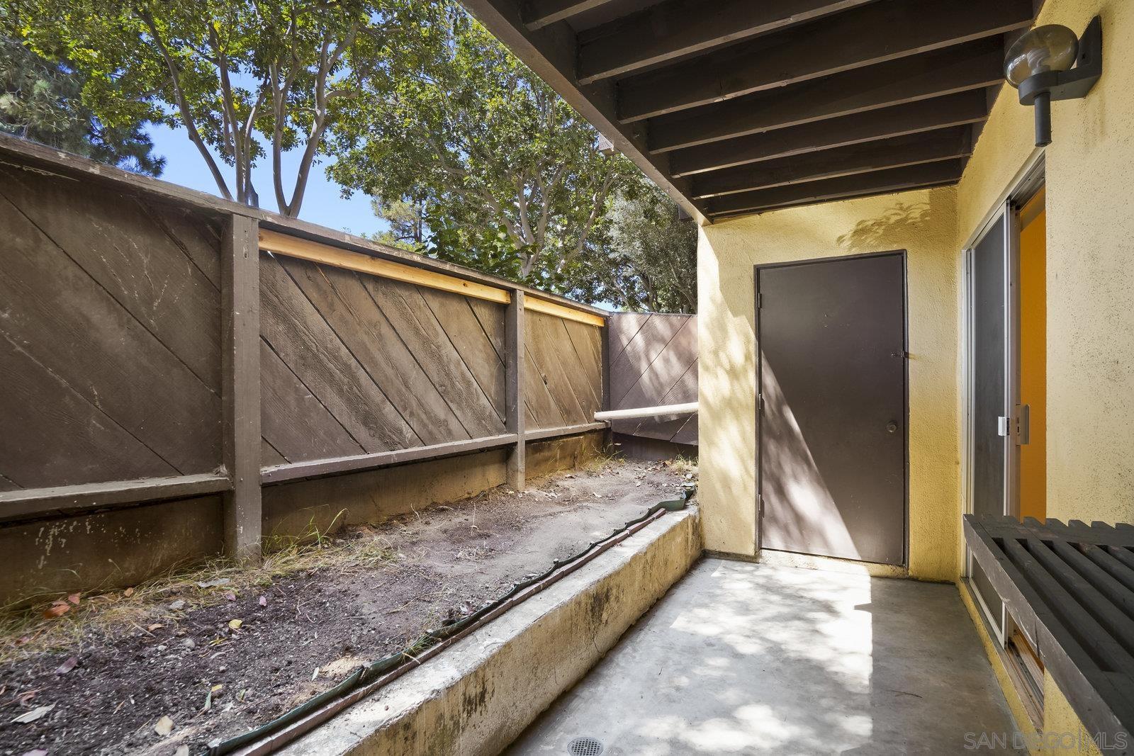 Detail Gallery Image 20 of 41 For 7954  Mission Center Ct  #B,  San Diego,  CA 92108 - 2 Beds | 2 Baths