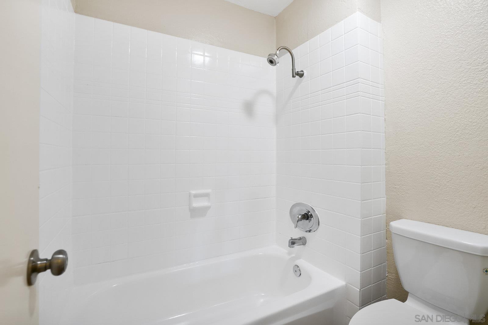 Detail Gallery Image 30 of 41 For 7954  Mission Center Ct  #B,  San Diego,  CA 92108 - 2 Beds | 2 Baths