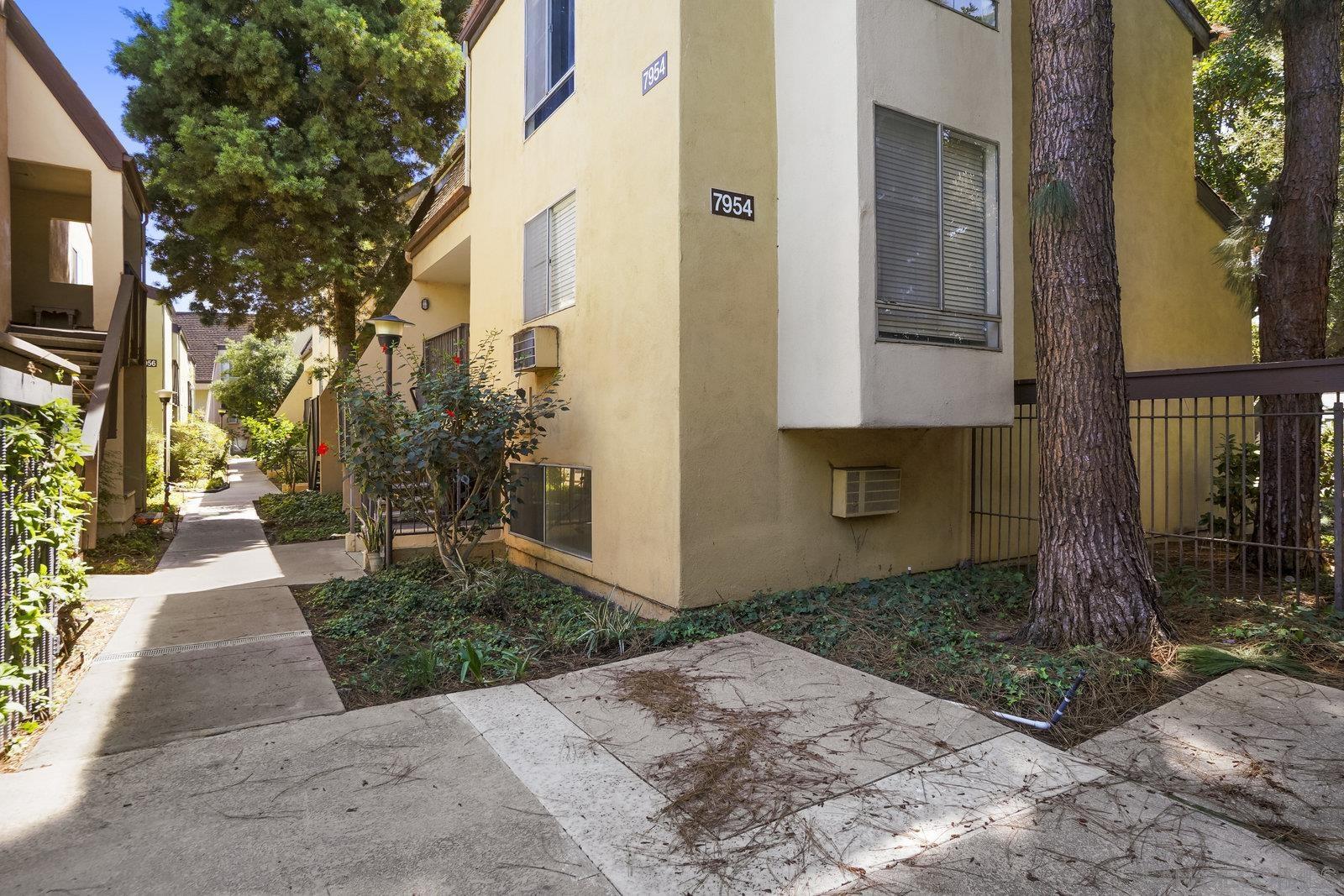 Detail Gallery Image 31 of 41 For 7954  Mission Center Ct  #B,  San Diego,  CA 92108 - 2 Beds | 2 Baths