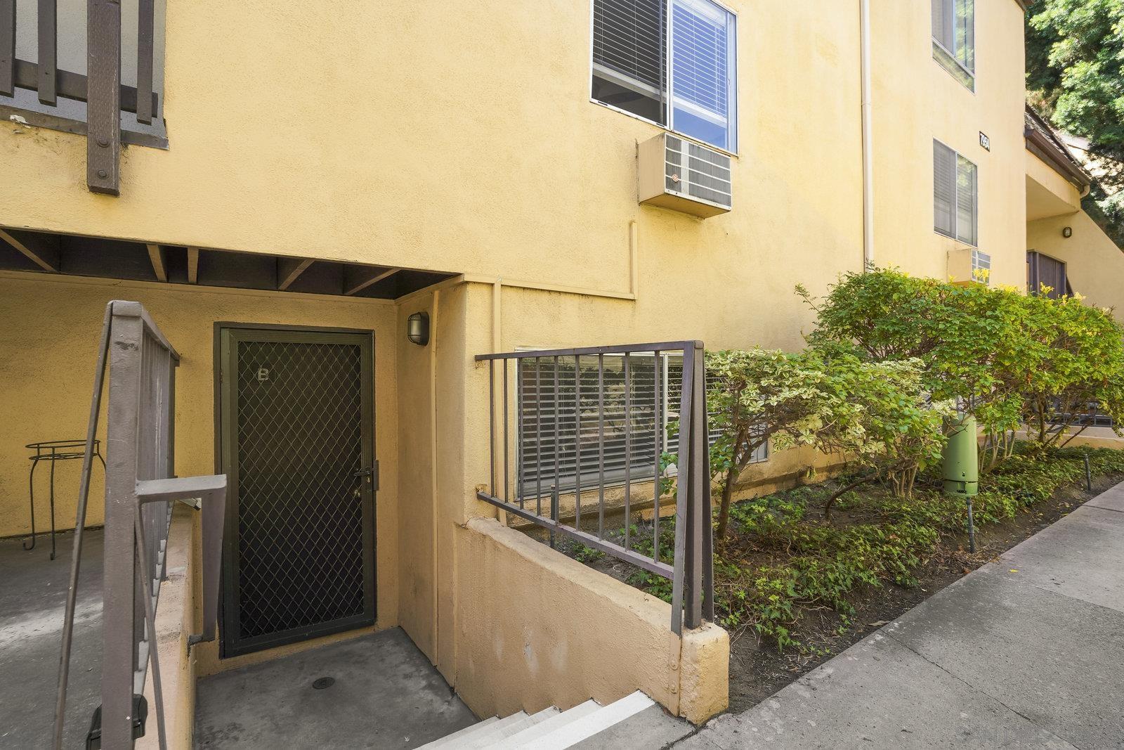 Detail Gallery Image 5 of 41 For 7954  Mission Center Ct  #B,  San Diego,  CA 92108 - 2 Beds | 2 Baths