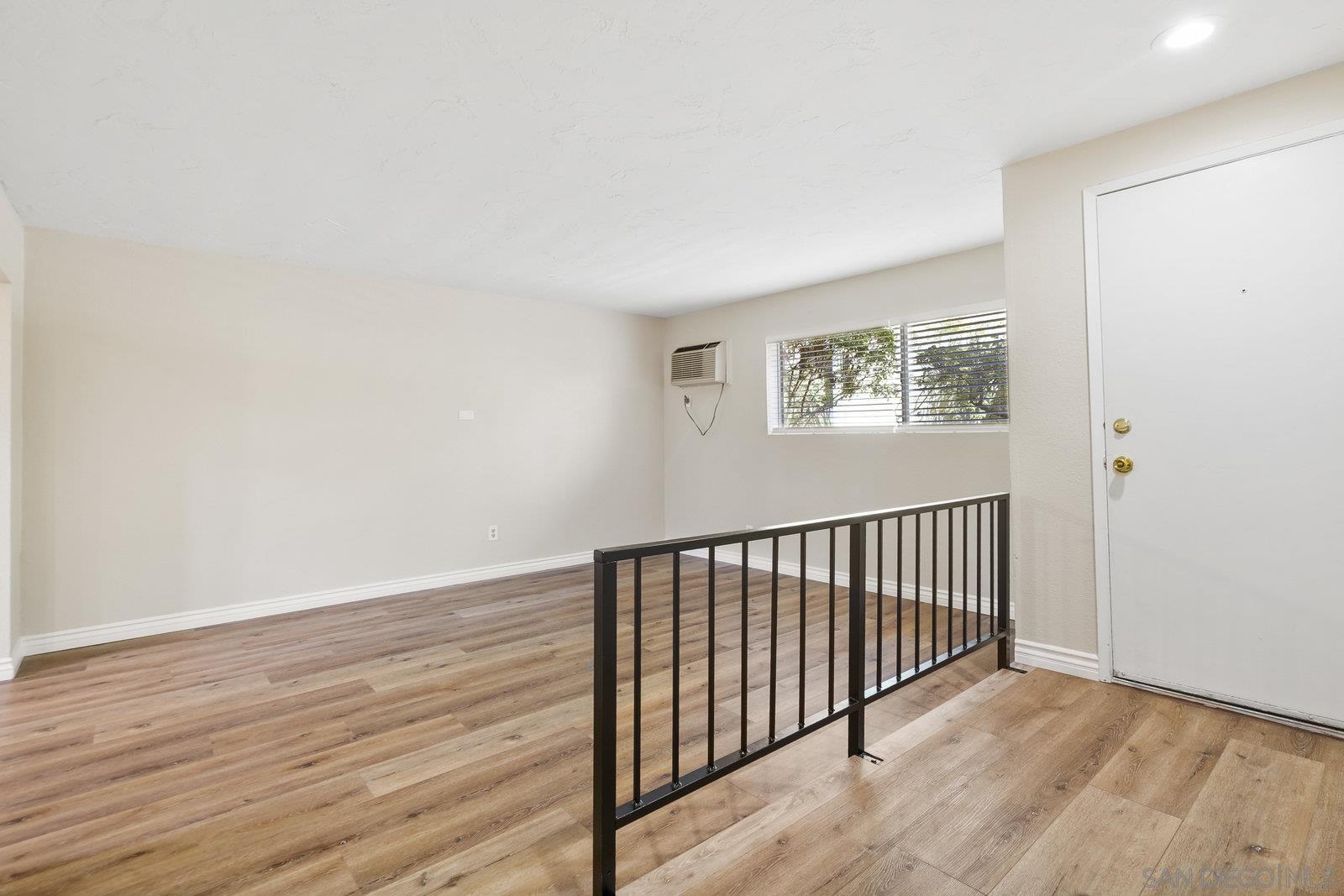 Detail Gallery Image 6 of 41 For 7954  Mission Center Ct  #B,  San Diego,  CA 92108 - 2 Beds | 2 Baths