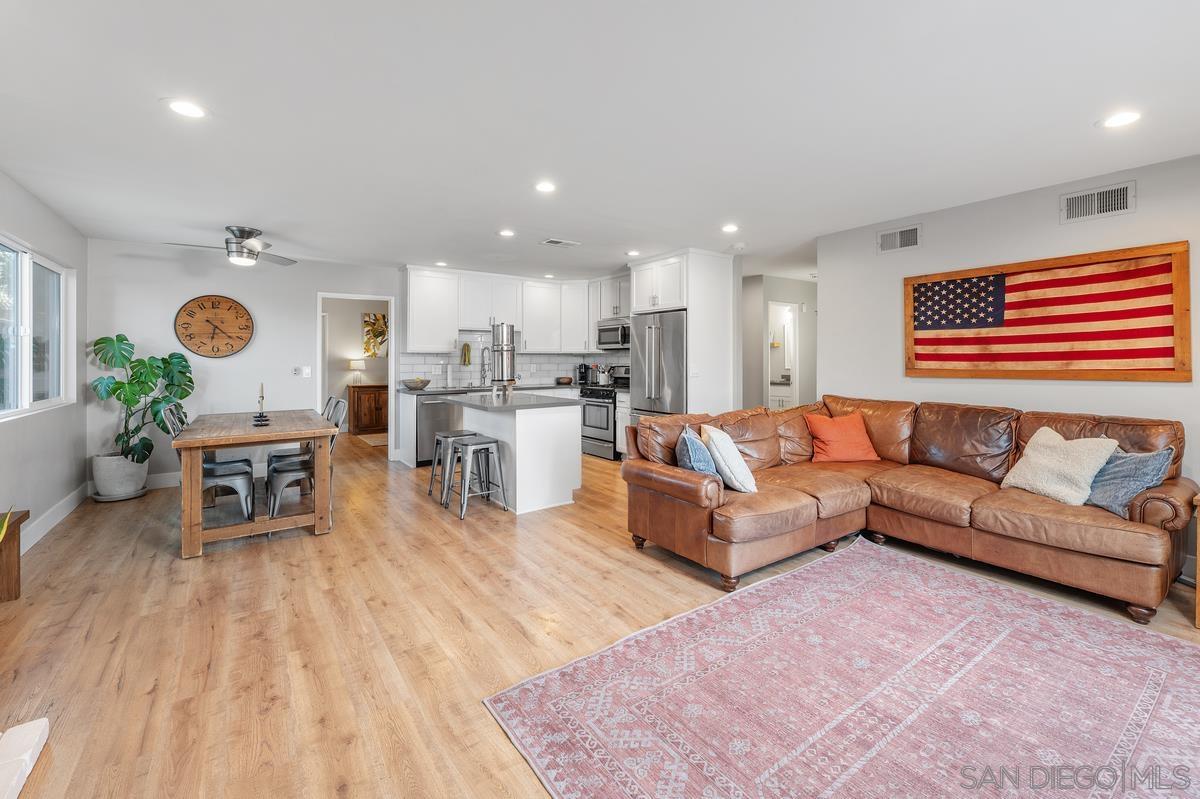 Detail Gallery Image 17 of 41 For 8810  Wigwam Ct, Santee,  CA 92071 - 3 Beds | 2 Baths