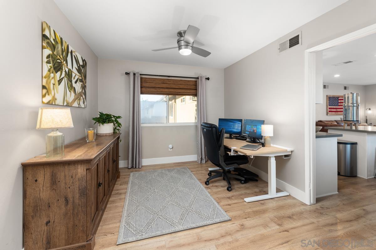 Detail Gallery Image 32 of 41 For 8810  Wigwam Ct, Santee,  CA 92071 - 3 Beds | 2 Baths