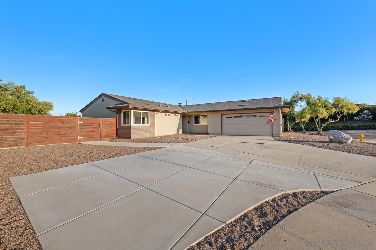 Detail Gallery Image 10 of 41 For 8810  Wigwam Ct, Santee,  CA 92071 - 3 Beds | 2 Baths