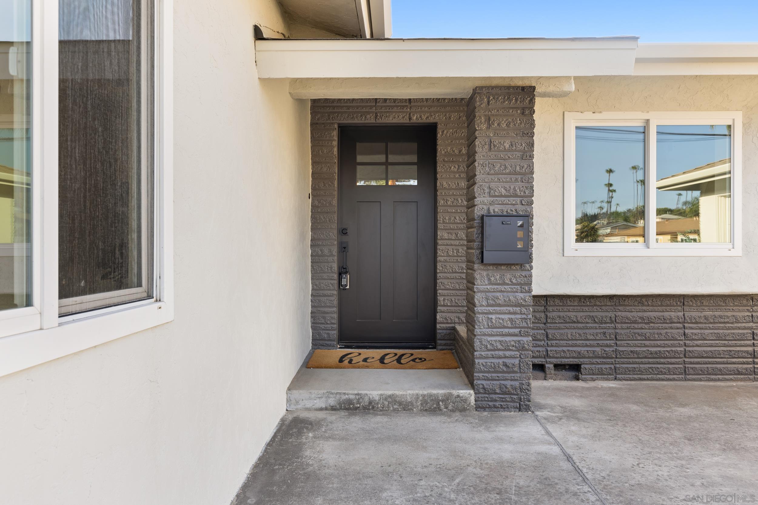 Detail Gallery Image 3 of 26 For 8723  Tyler, Spring Valley,  CA 91977 - 4 Beds | 3 Baths