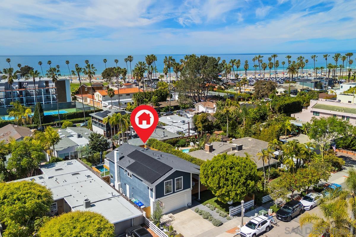 Detail Gallery Image 2 of 46 For 8238  Paseo Del Ocaso, La Jolla,  CA 92037 - 4 Beds | 3 Baths