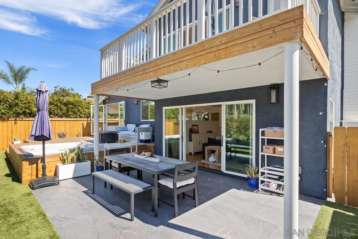 Detail Gallery Image 26 of 46 For 8238  Paseo Del Ocaso, La Jolla,  CA 92037 - 4 Beds | 3 Baths