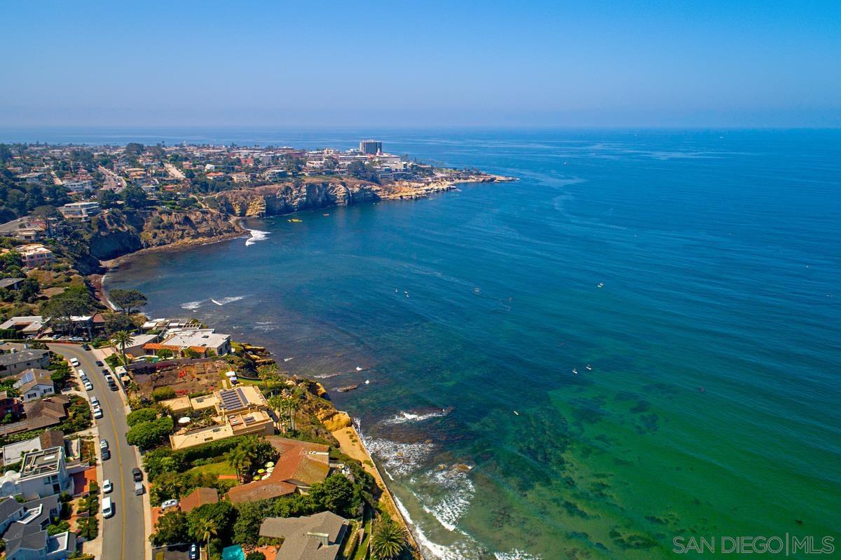 Detail Gallery Image 46 of 46 For 8238  Paseo Del Ocaso, La Jolla,  CA 92037 - 4 Beds | 3 Baths
