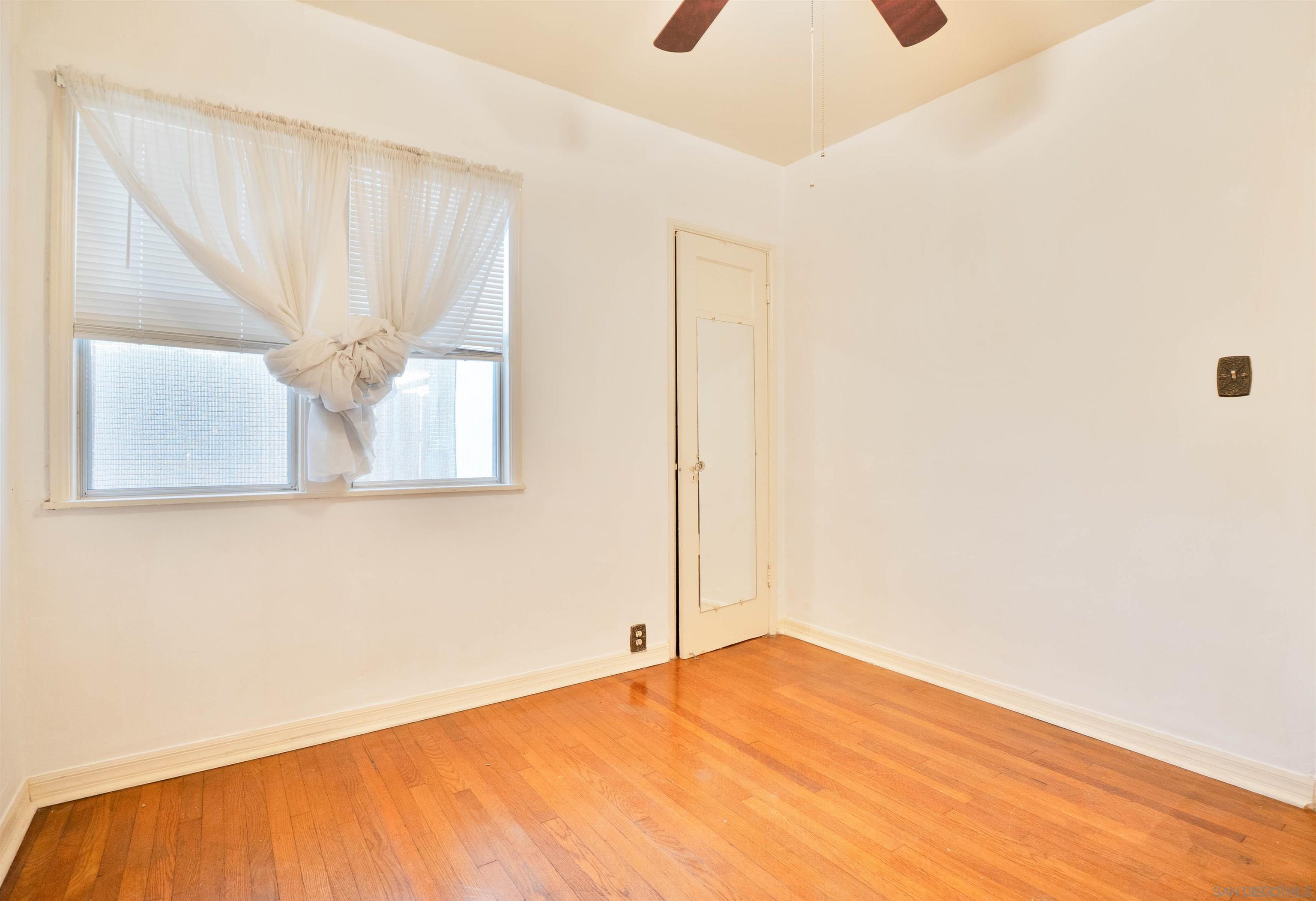 Detail Gallery Image 12 of 20 For 3504  31st, San Diego,  CA 92104 - 3 Beds | 1 Baths