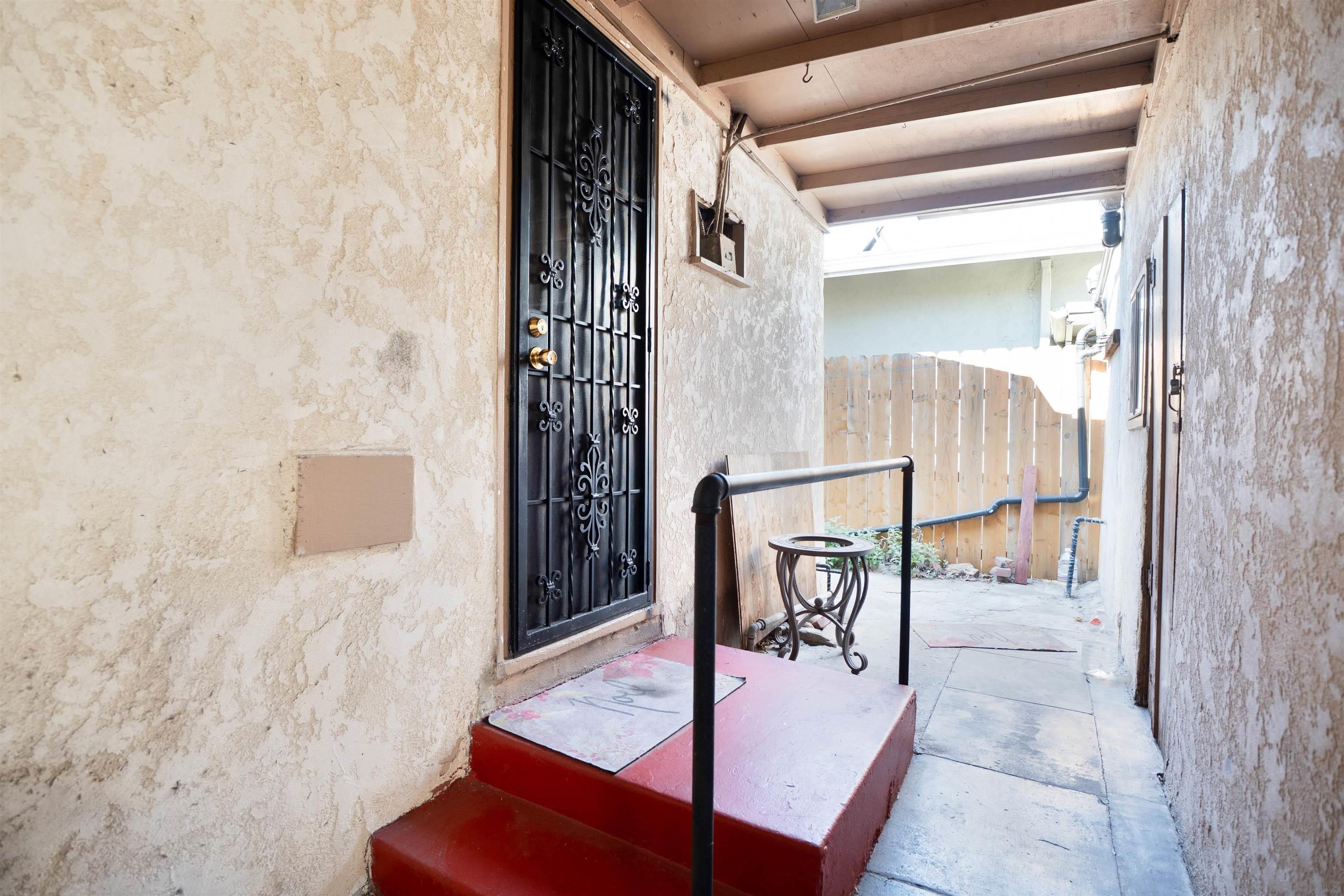 Detail Gallery Image 16 of 20 For 3504  31st, San Diego,  CA 92104 - 3 Beds | 1 Baths