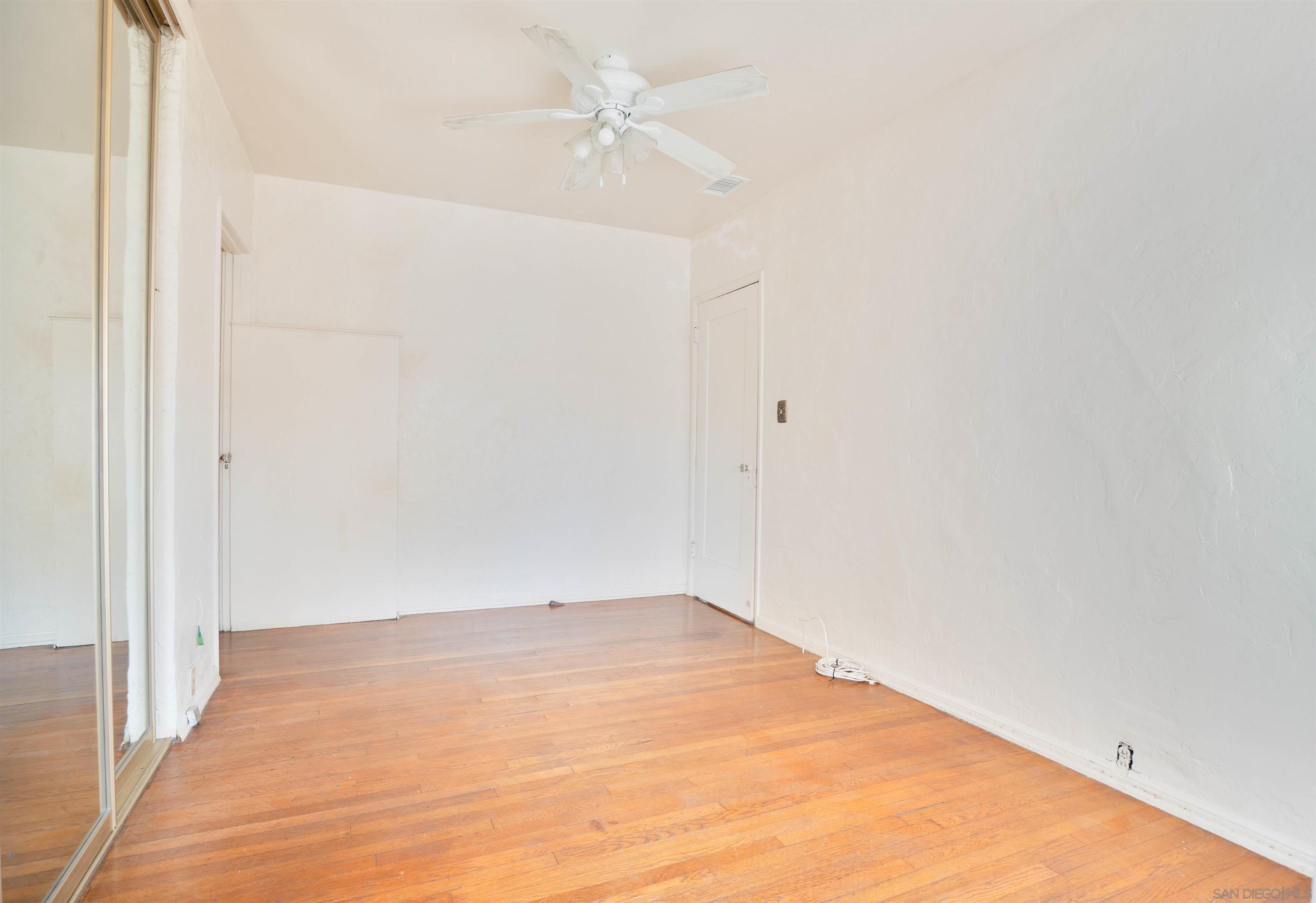 Detail Gallery Image 10 of 20 For 3504  31st, San Diego,  CA 92104 - 3 Beds | 1 Baths