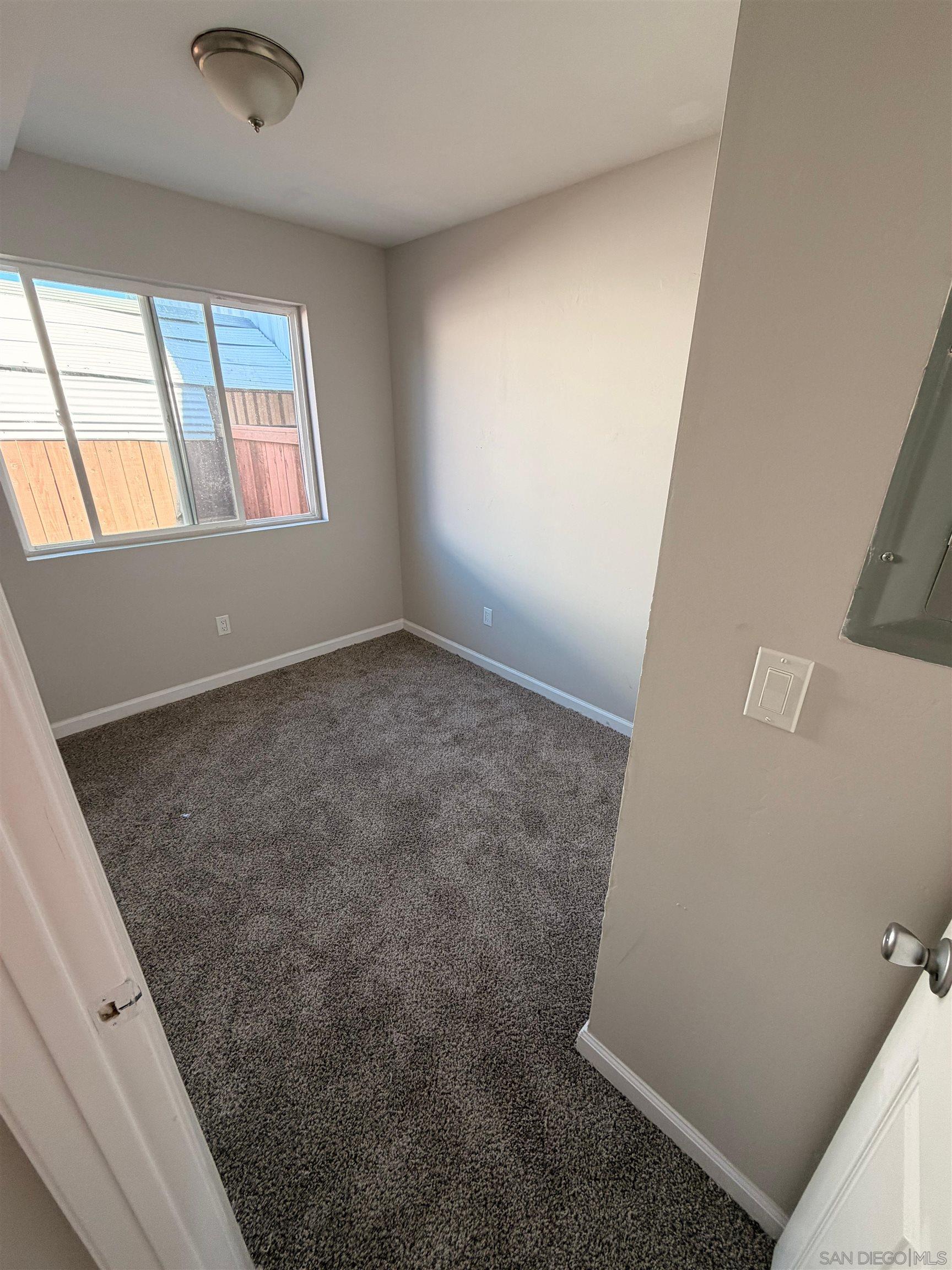 Detail Gallery Image 13 of 27 For 1231-33  Hoover Ave, National City,  CA 91950 - – Beds | – Baths