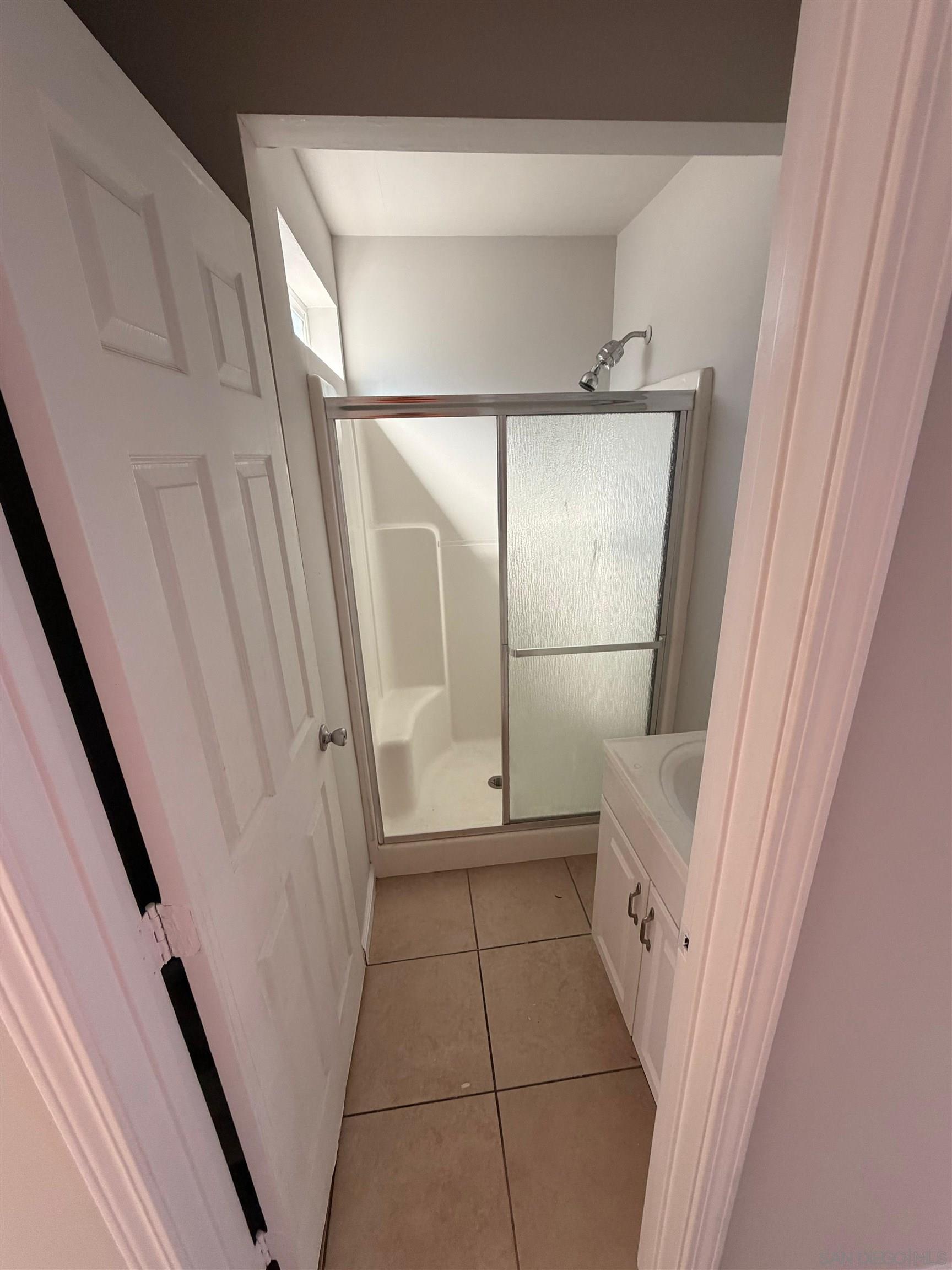 Detail Gallery Image 10 of 27 For 1231-33  Hoover Ave, National City,  CA 91950 - – Beds | – Baths