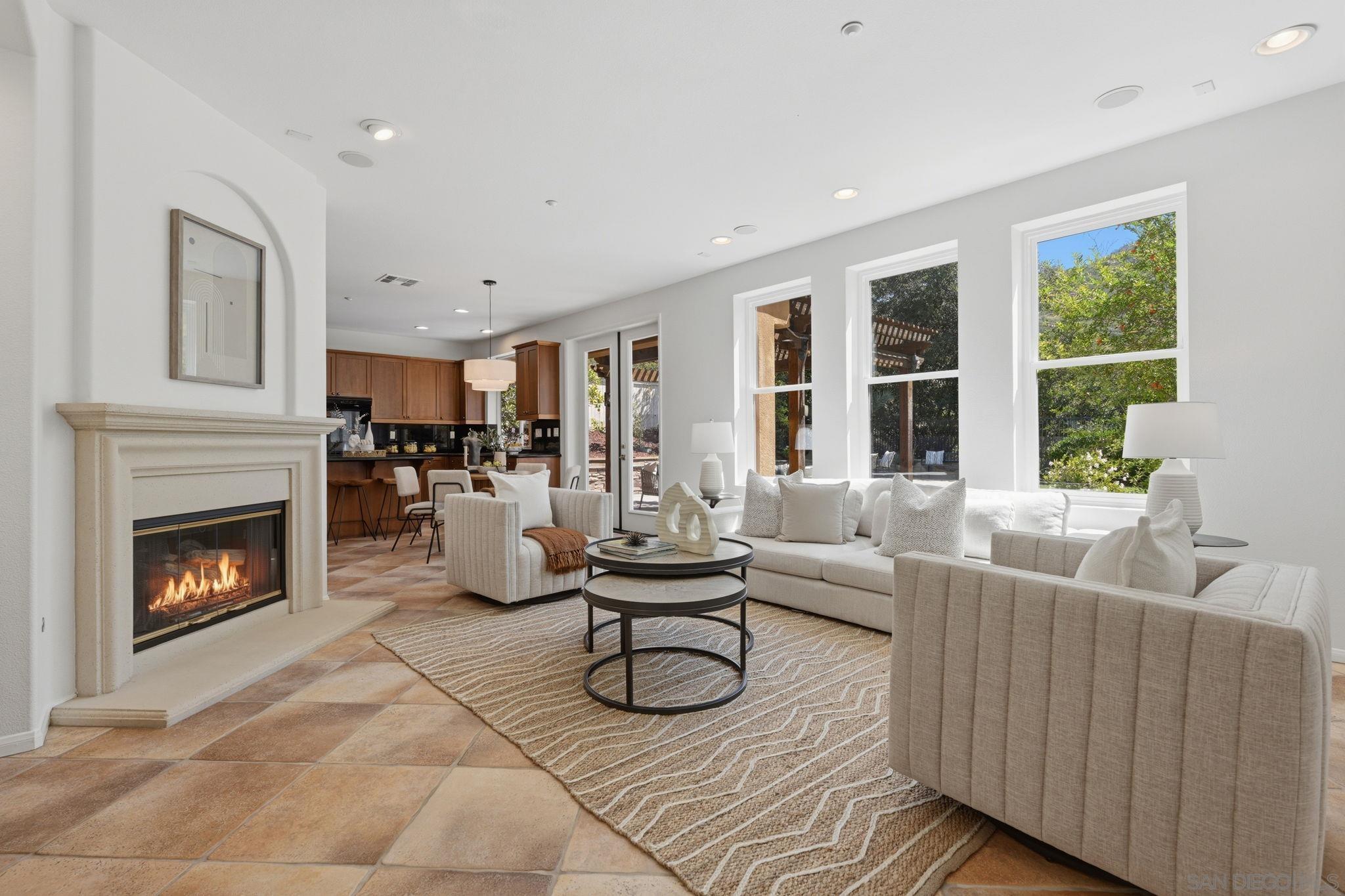 Detail Gallery Image 19 of 52 For 3394  Holly Oak Ln, Escondido,  CA 92027 - 5 Beds | 3 Baths