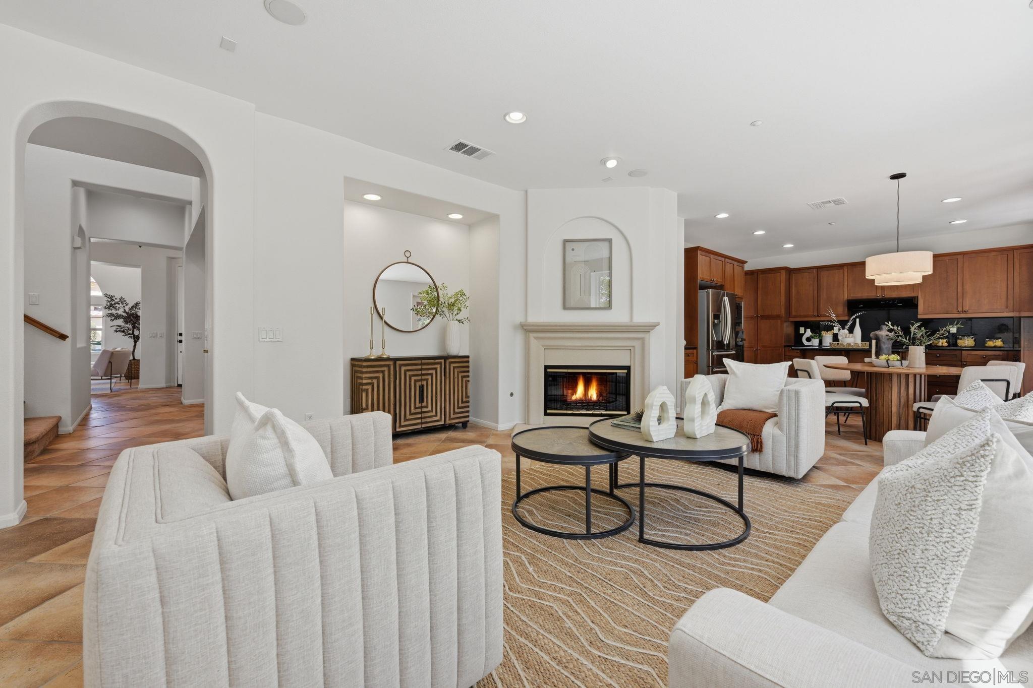 Detail Gallery Image 20 of 52 For 3394  Holly Oak Ln, Escondido,  CA 92027 - 5 Beds | 3 Baths