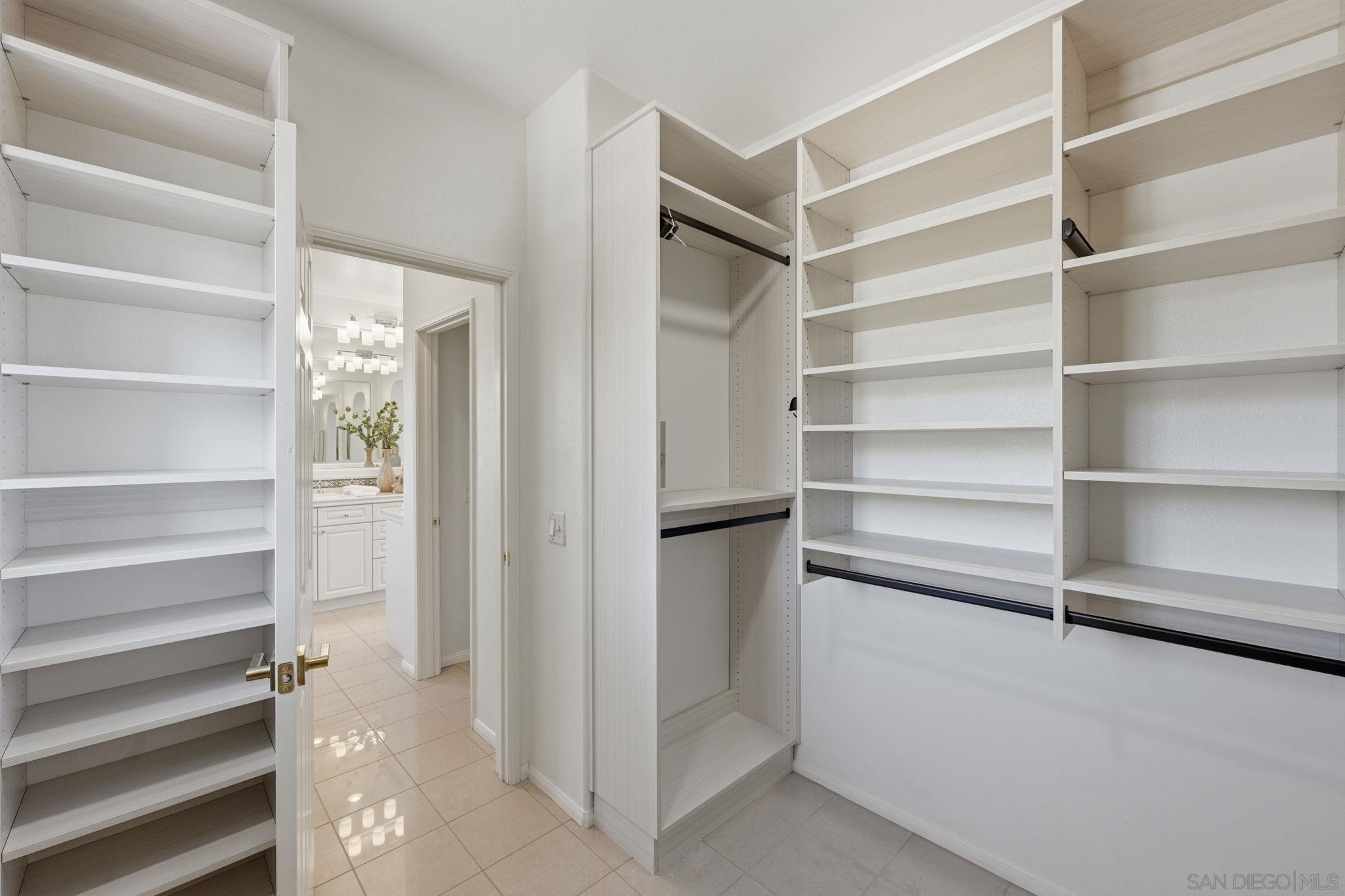 Detail Gallery Image 37 of 52 For 3394  Holly Oak Ln, Escondido,  CA 92027 - 5 Beds | 3 Baths