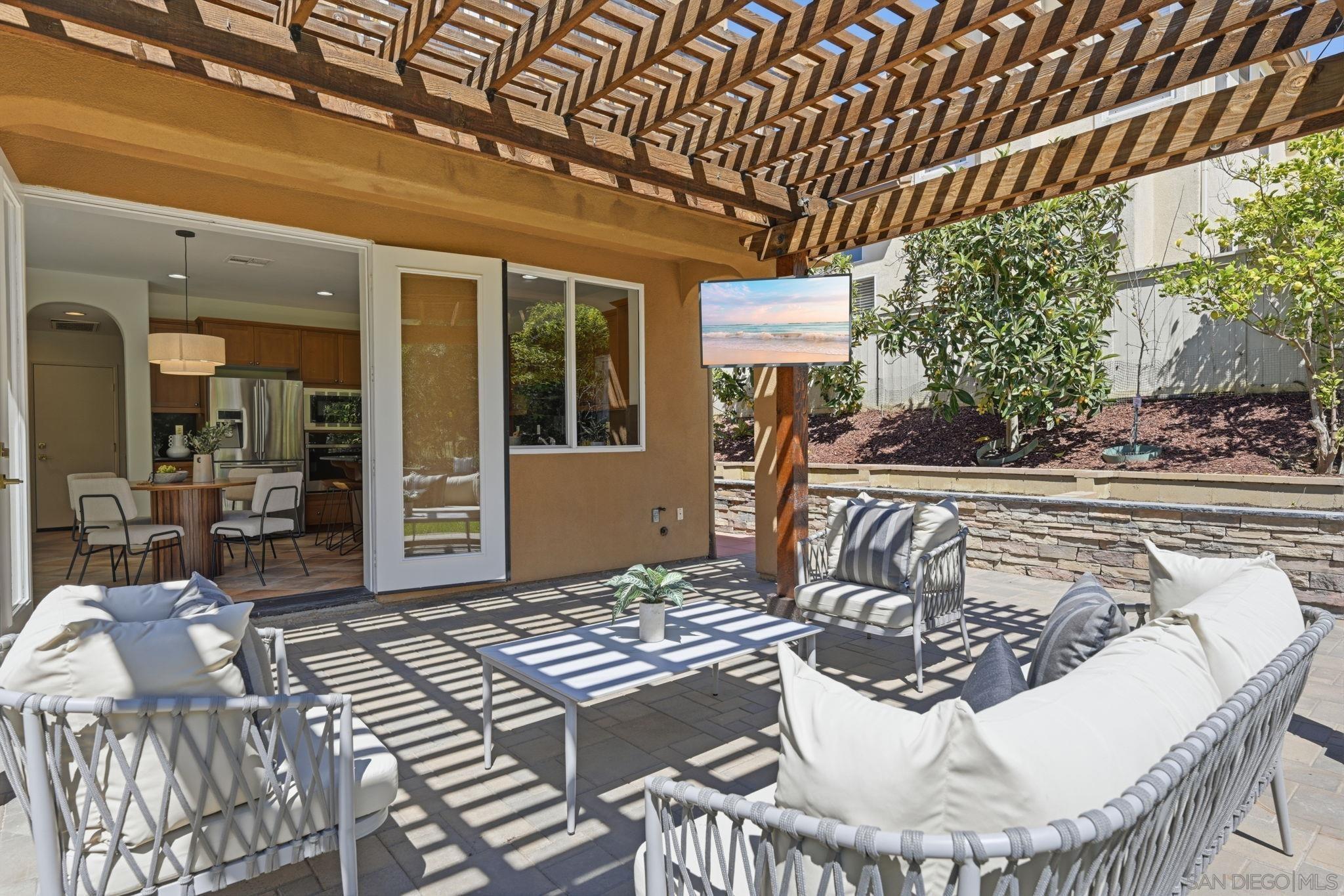 Detail Gallery Image 45 of 52 For 3394  Holly Oak Ln, Escondido,  CA 92027 - 5 Beds | 3 Baths