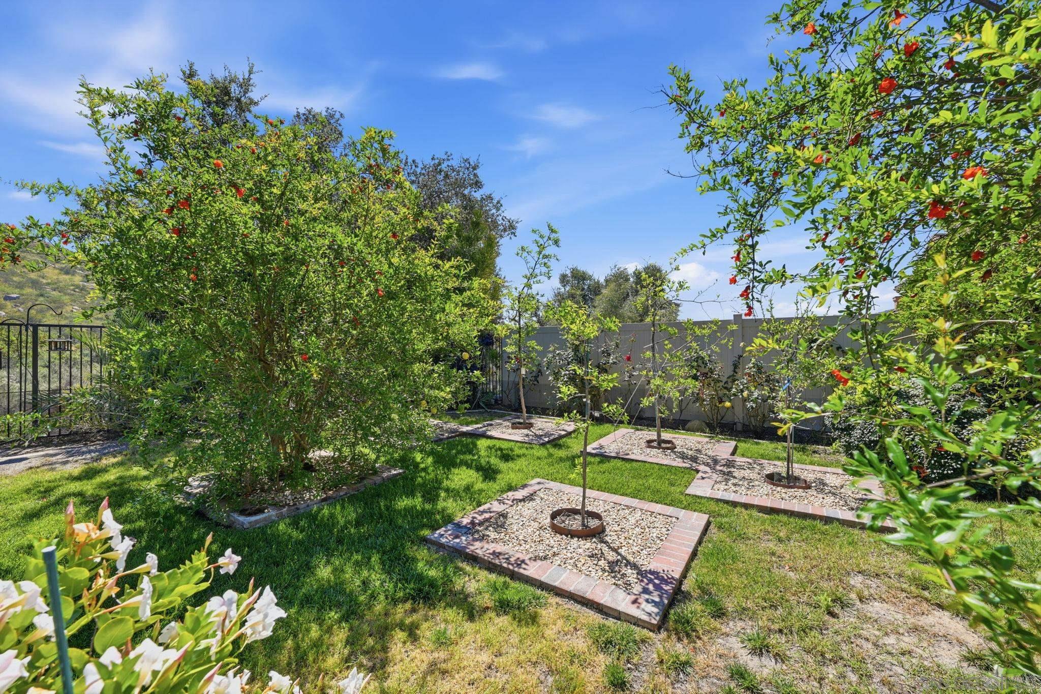 Detail Gallery Image 49 of 52 For 3394  Holly Oak Ln, Escondido,  CA 92027 - 5 Beds | 3 Baths