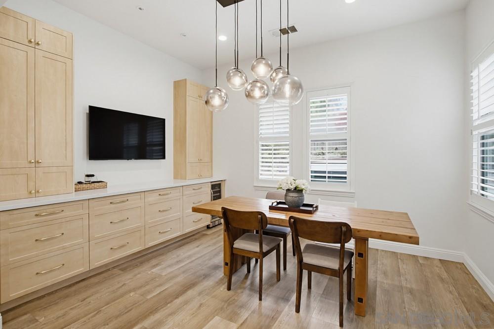 Detail Gallery Image 12 of 59 For 15702  New Park, San Diego,  CA 92127 - 4 Beds | 2/1 Baths